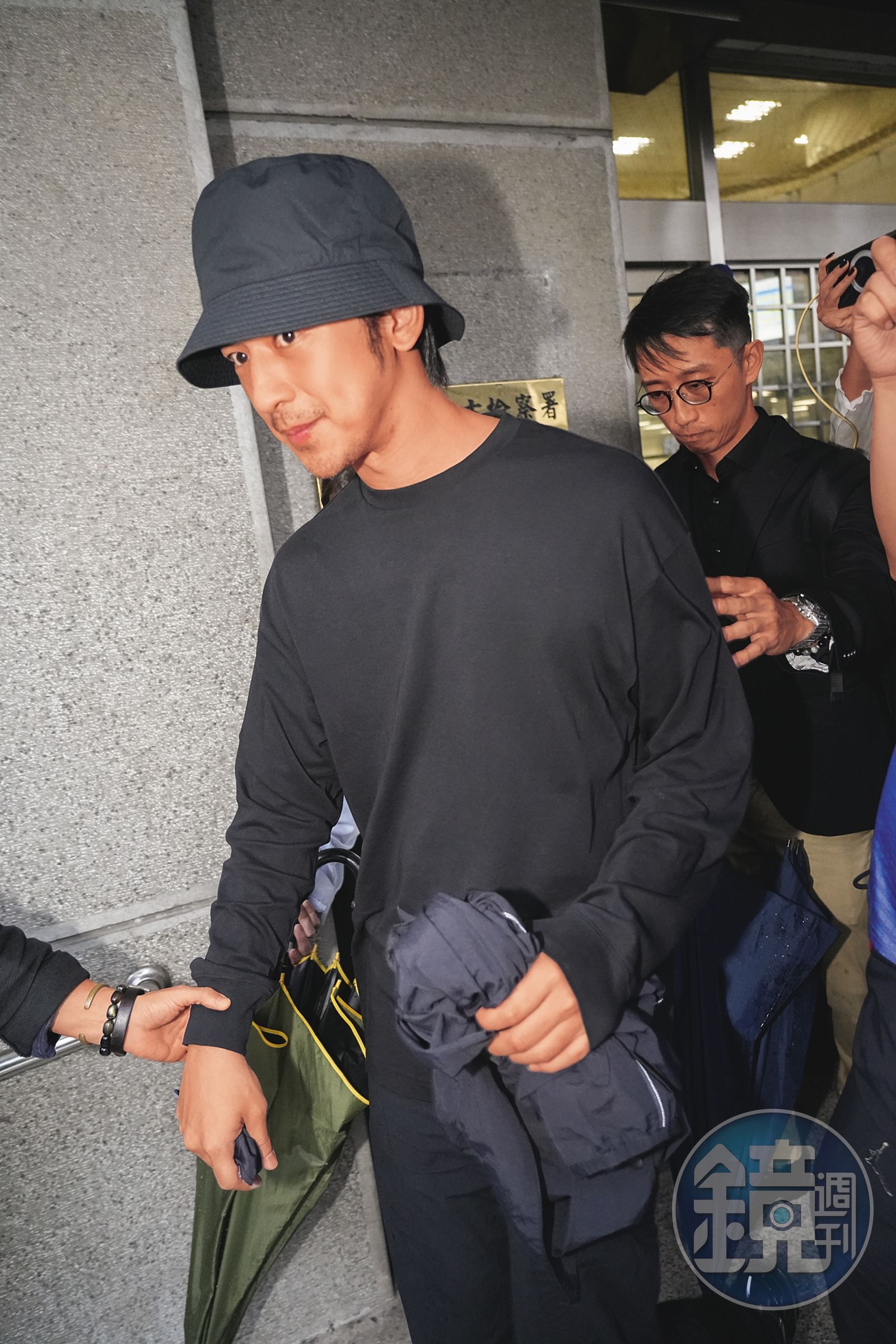 陳柏霖因捲入閃兵風波，讓他演藝事業至今全面停擺