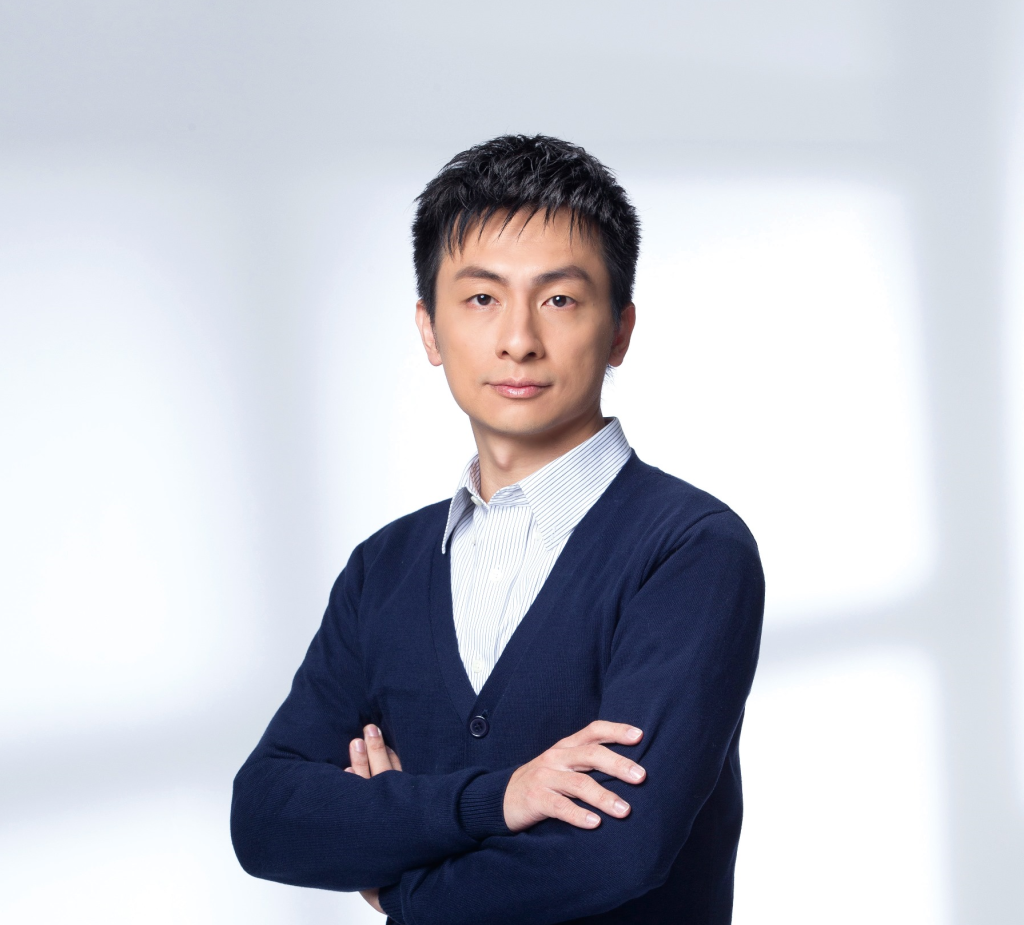 王伯達