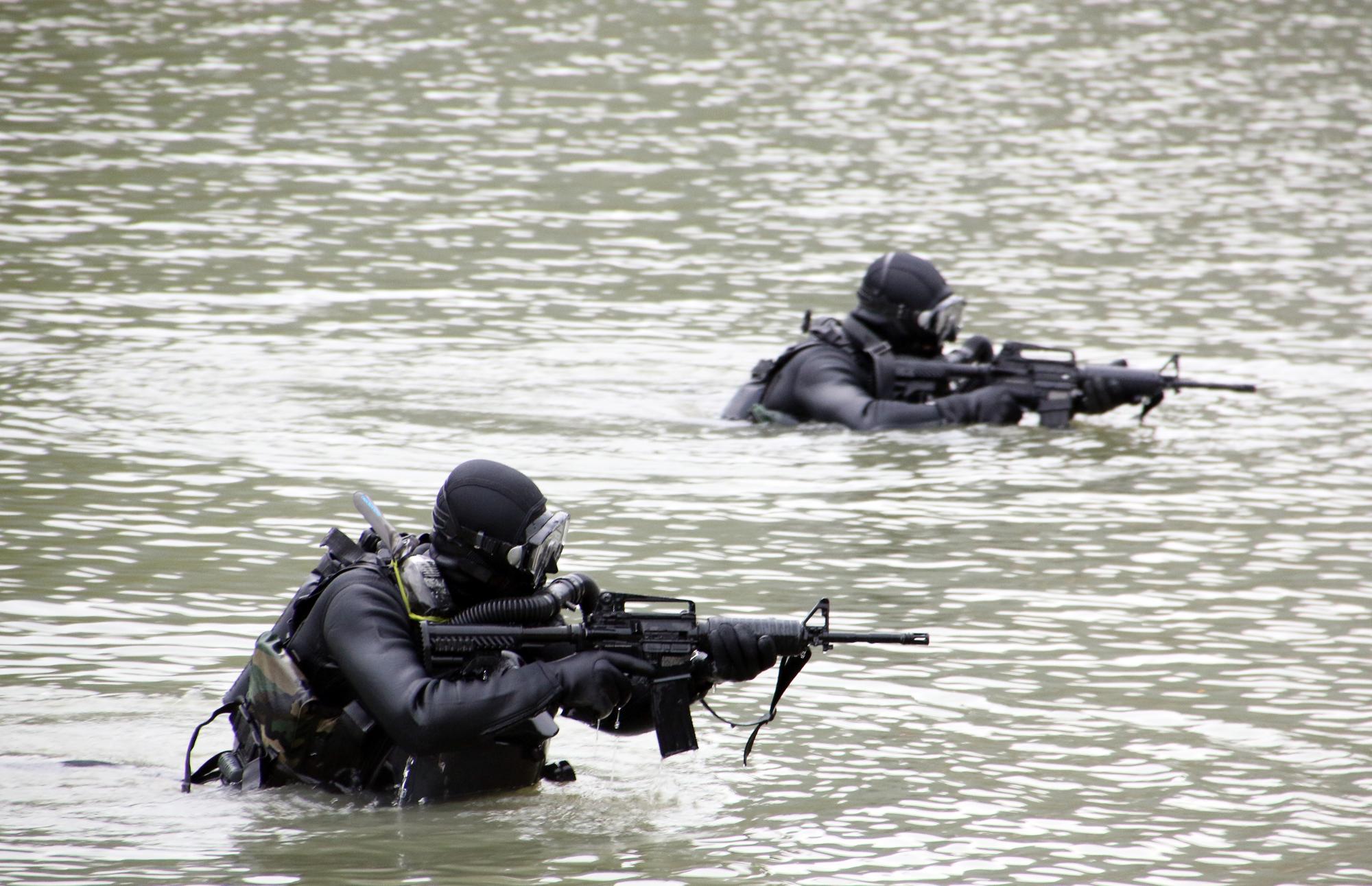 隸屬海軍陸戰隊的黑衣部隊,擁有兩棲作戰能力。國防部提供