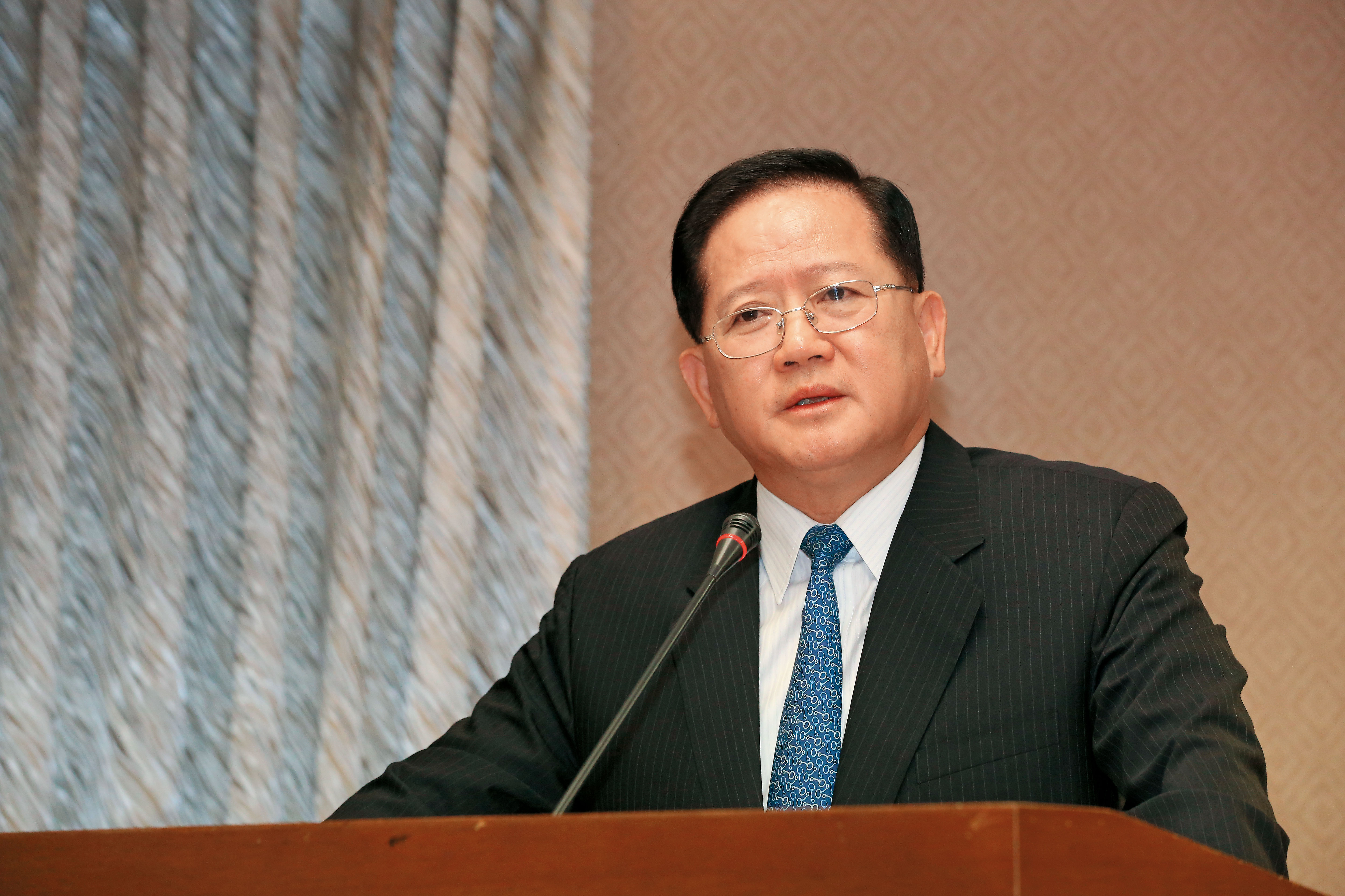 民眾打臉　立委：國安單位應告知當事人