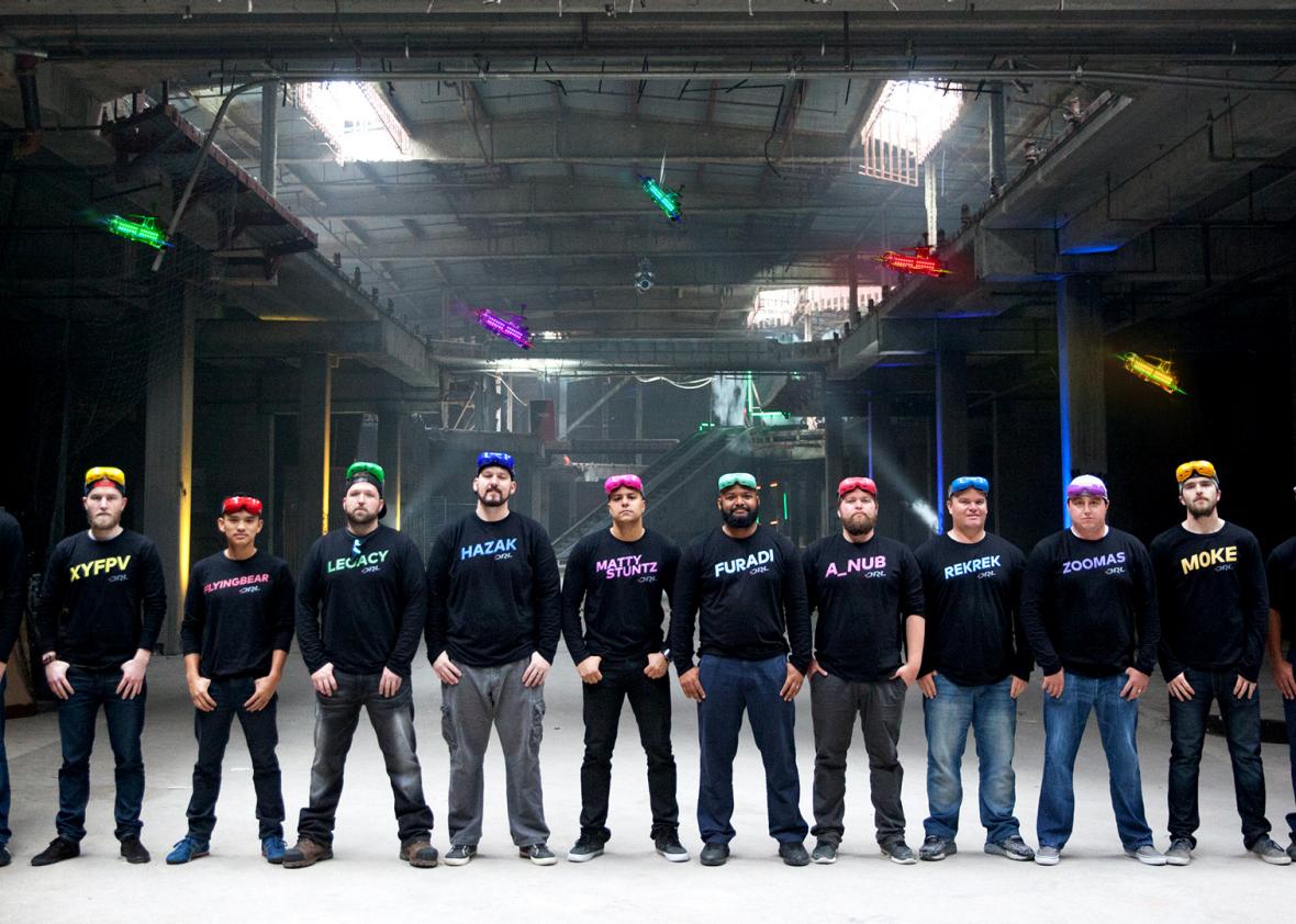 透過電視轉播,無人機競速要打造新一代的運動偶像。(圖片取自Drone Racing League)