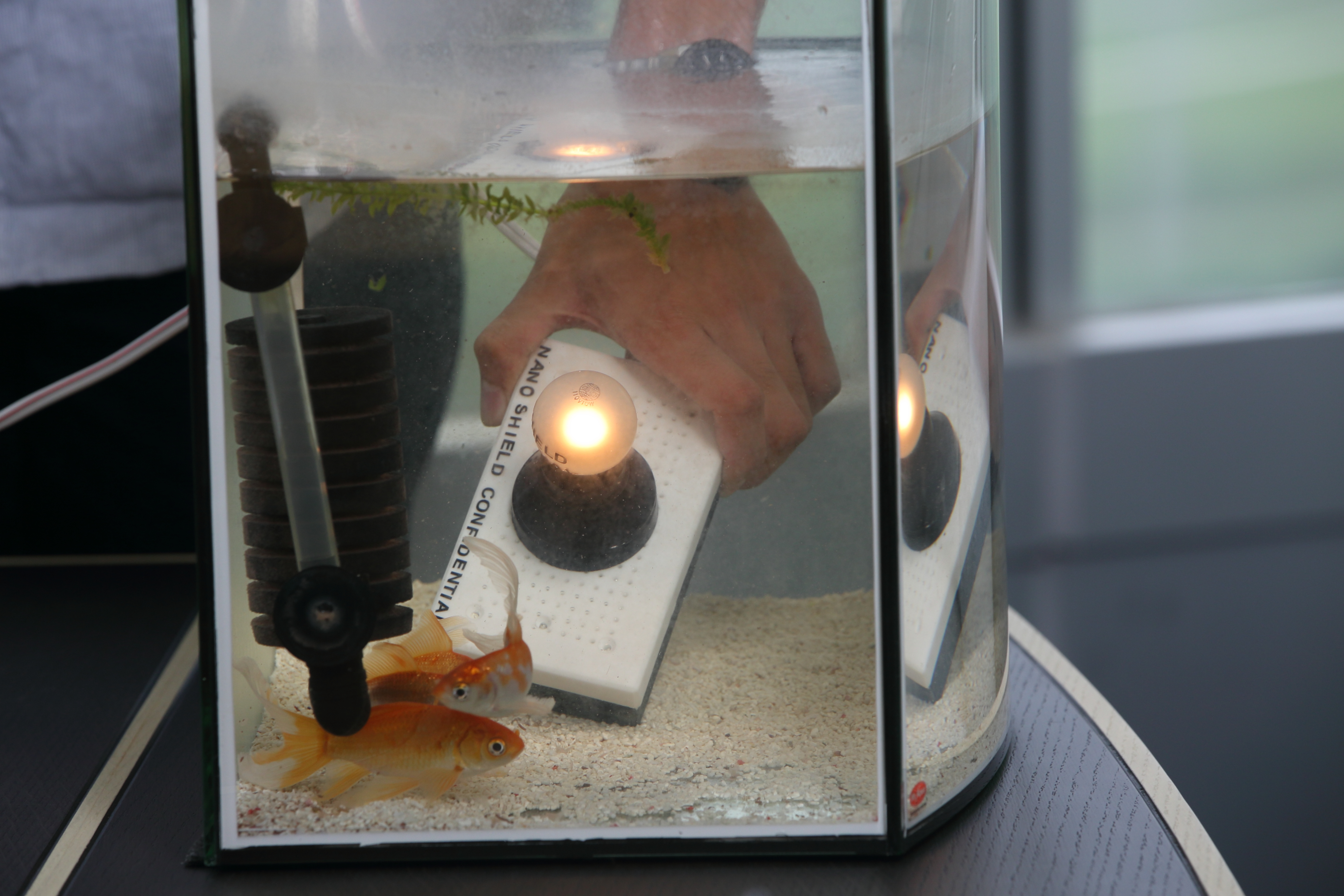 iPhone8請參考！台廠神奇奈米防水術揭密