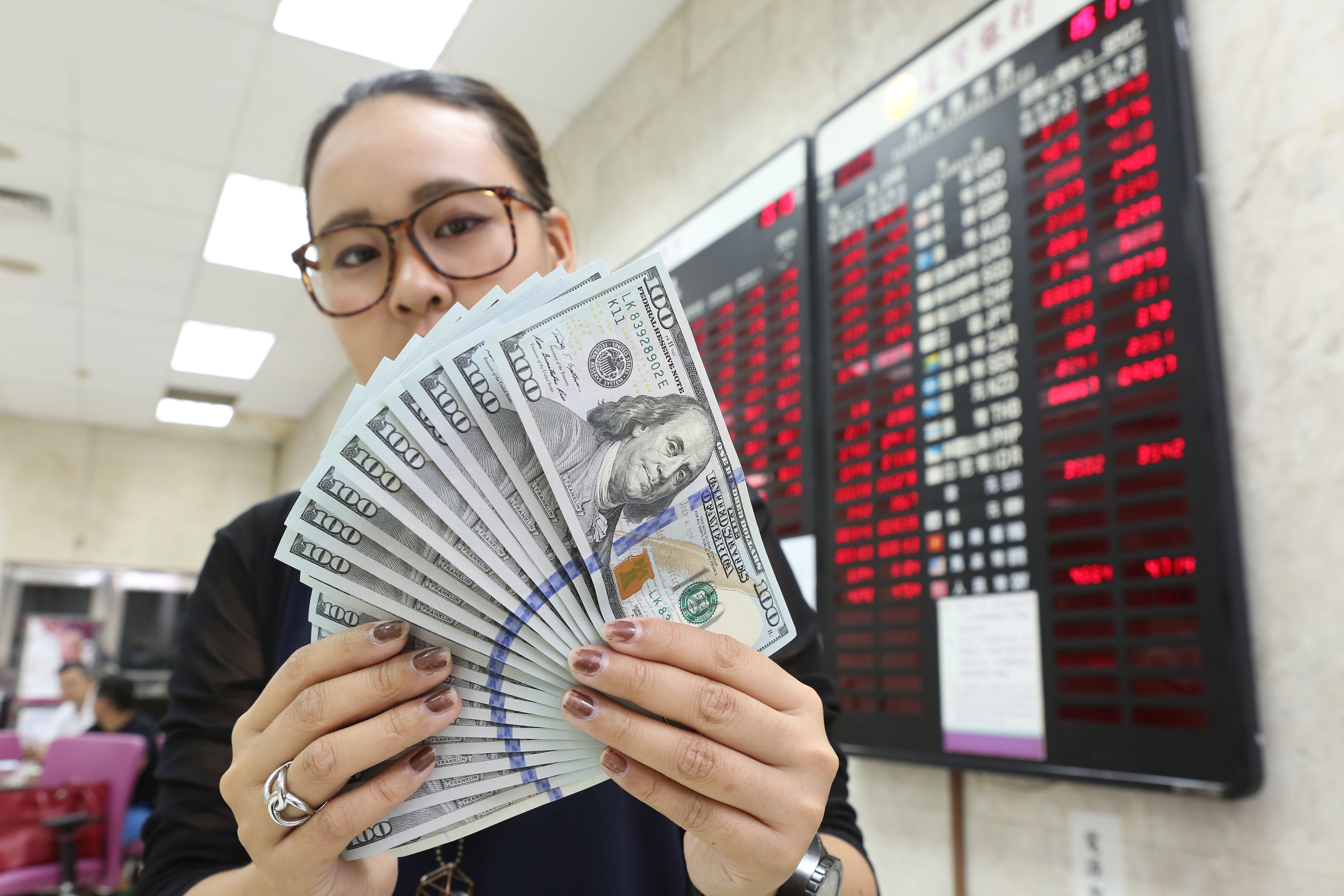 【鏡評】美元升值　背後的警訊