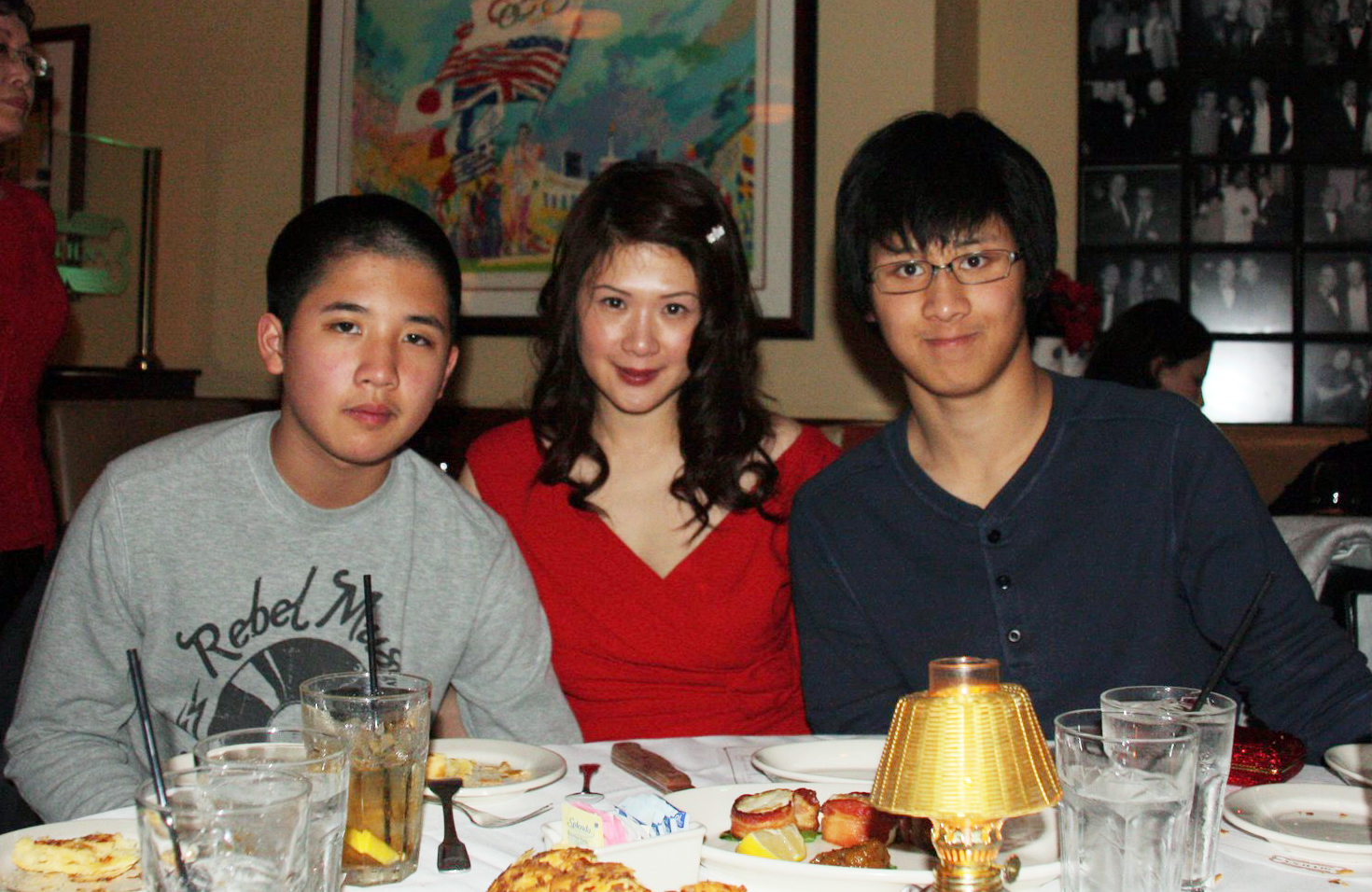 休學一年　辜仲諒小兒子返台學廚藝