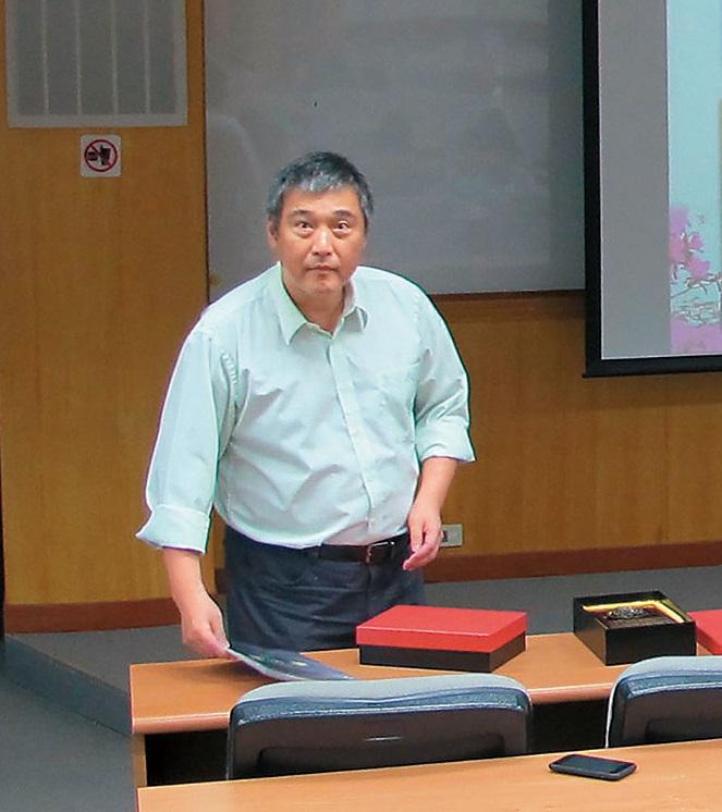 樓國隆在台大任教17年，十分資深，但行事風格也頗具爭議。（圖：讀者提供）