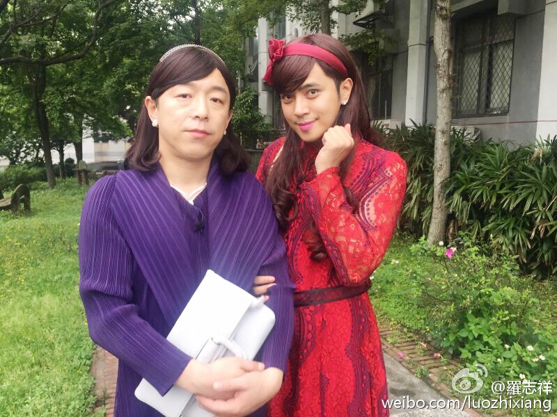 小豬扮女無極限　粉紅控讓「閨蜜」驚呆了