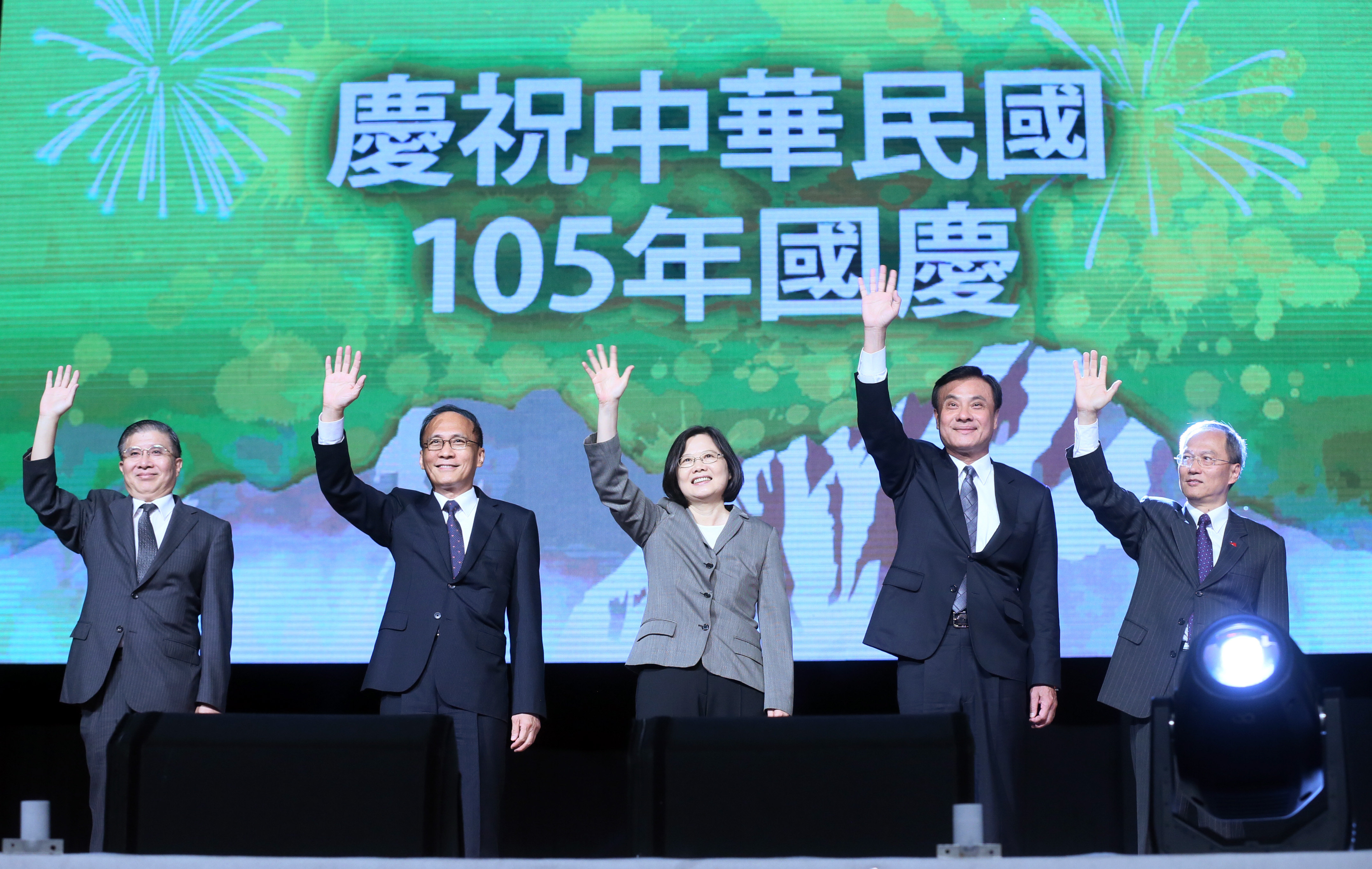 「像人形立牌」　最低調祕書長林碧炤請辭獲准