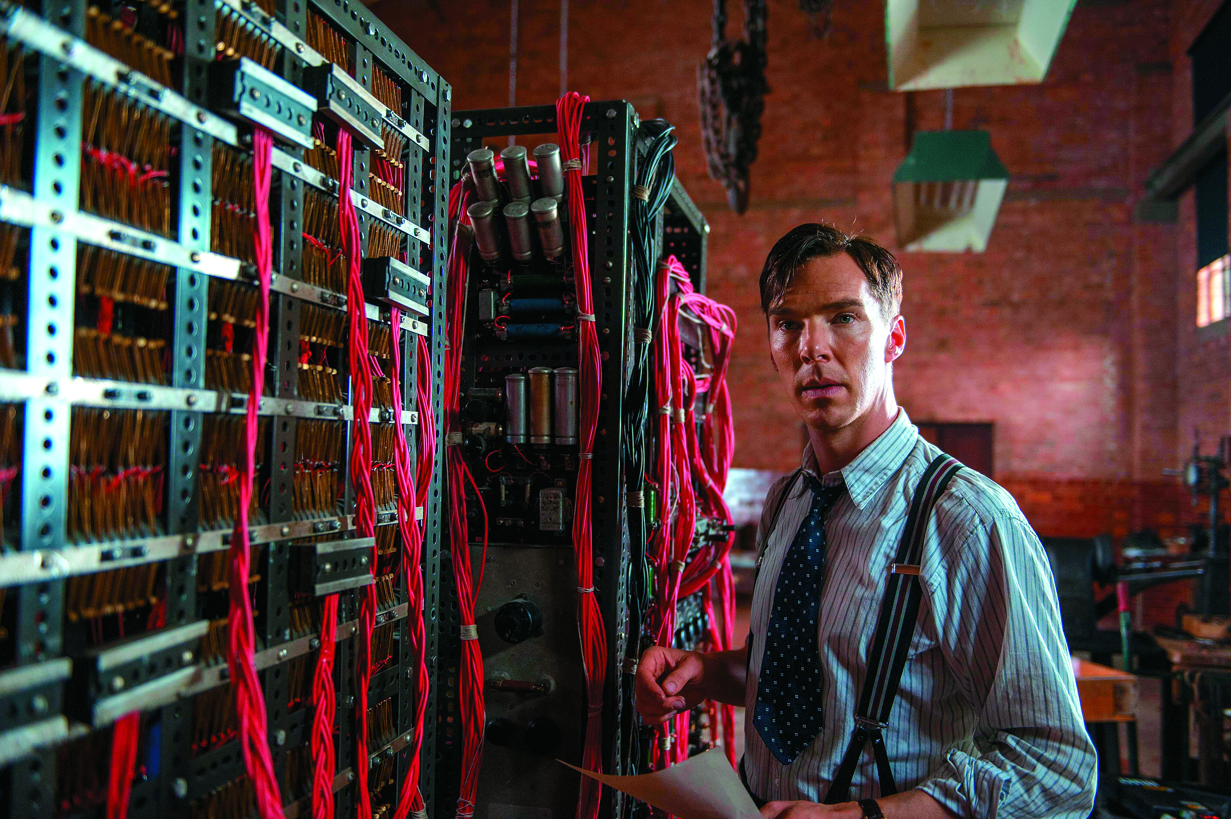 班奈狄克演出「現代電腦之父」—英國數學家艾倫圖靈(Alan Turing)。動人演技賺人熱淚,也讓他首度入圍奧斯卡最佳男主角,可惜最後敗給好友艾迪瑞德曼(Eddie Redmayne),但也讓他躋身好萊塢A咖。(甲上提供)