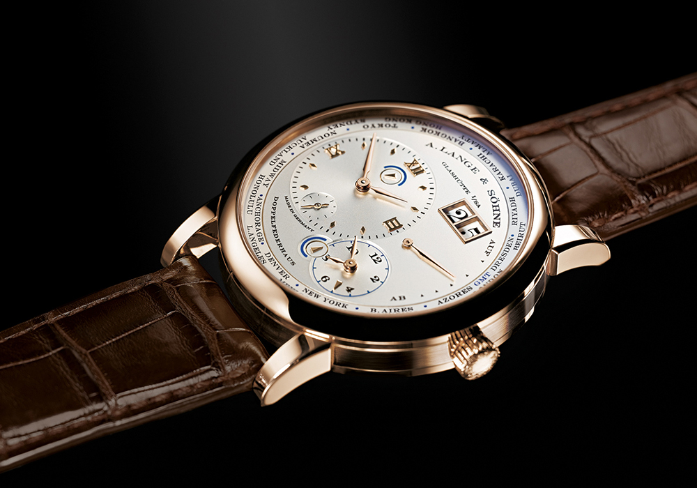 挑好日子來發表!朗格Lange 1世界時區蜂蜜金腕錶