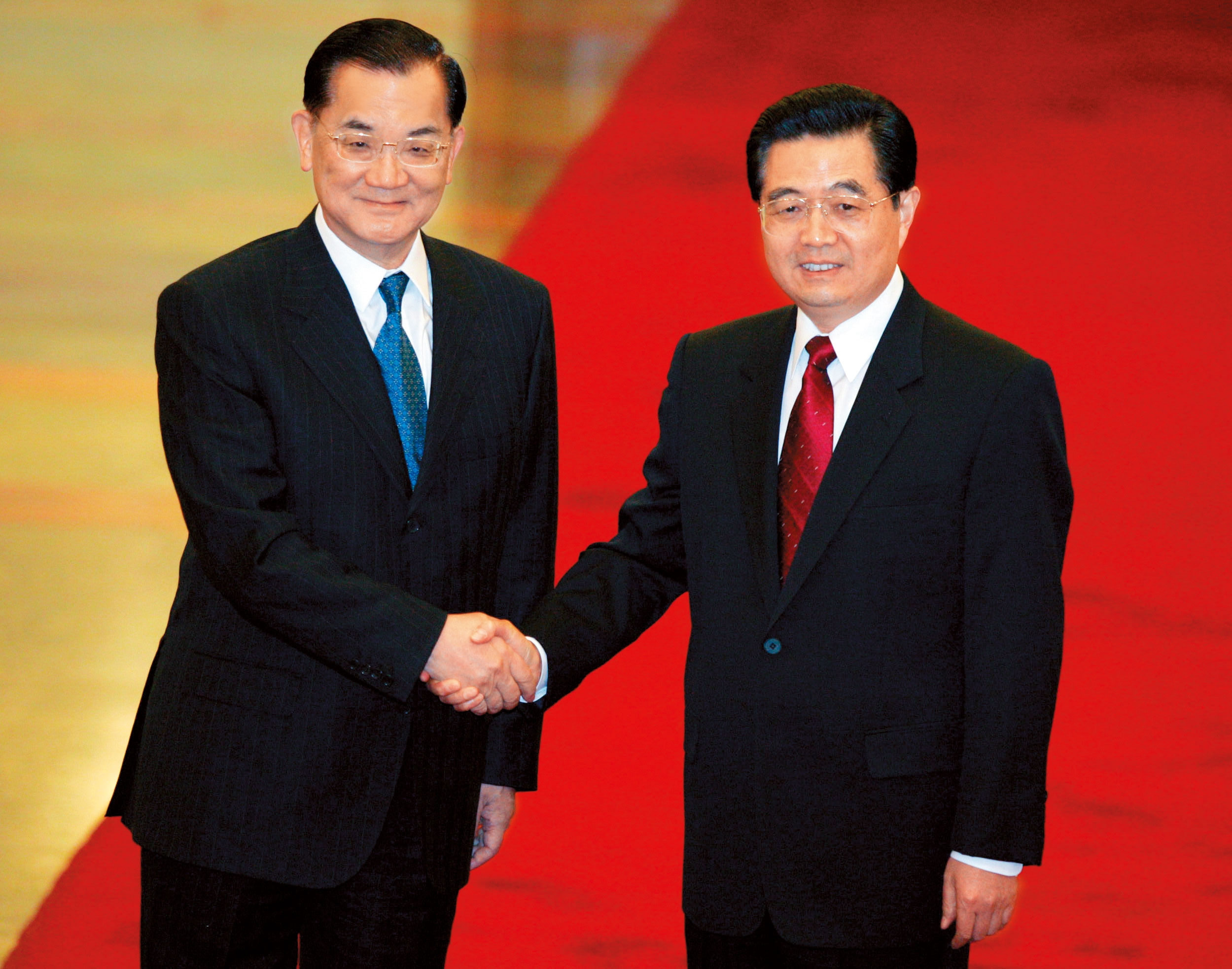 2005年的連胡會開啟國共交流新頁,如今邁入第11個年頭,2黨主席會面也成為慣例。(達志影像)