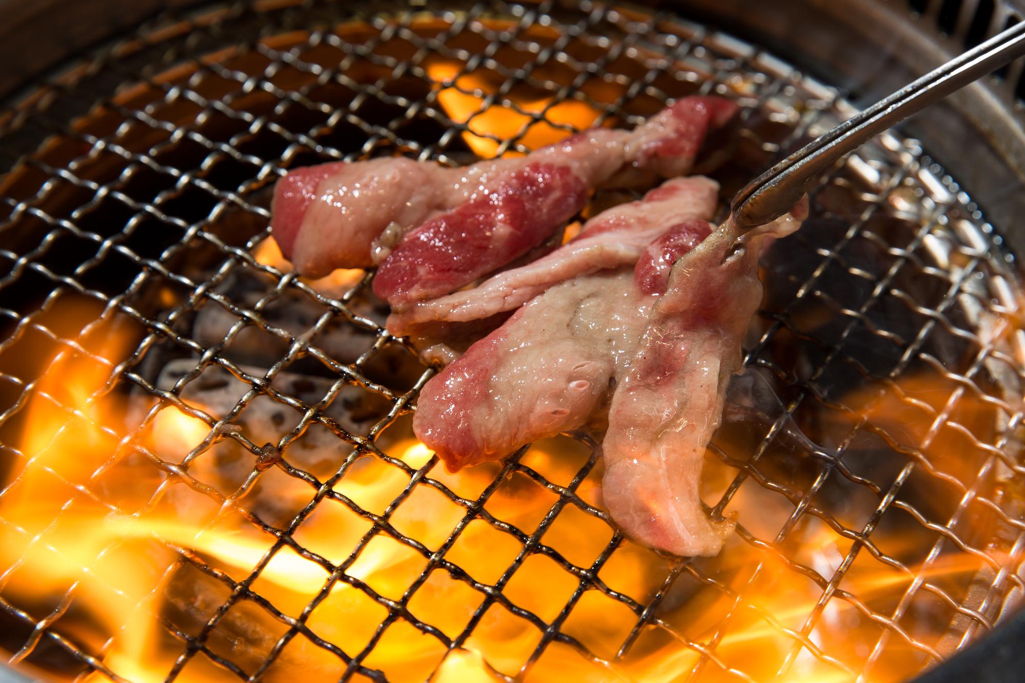 2013年創立的牧島燒肉，今年10月底在上海開分店，也是柯梓凱西進的重點品牌。