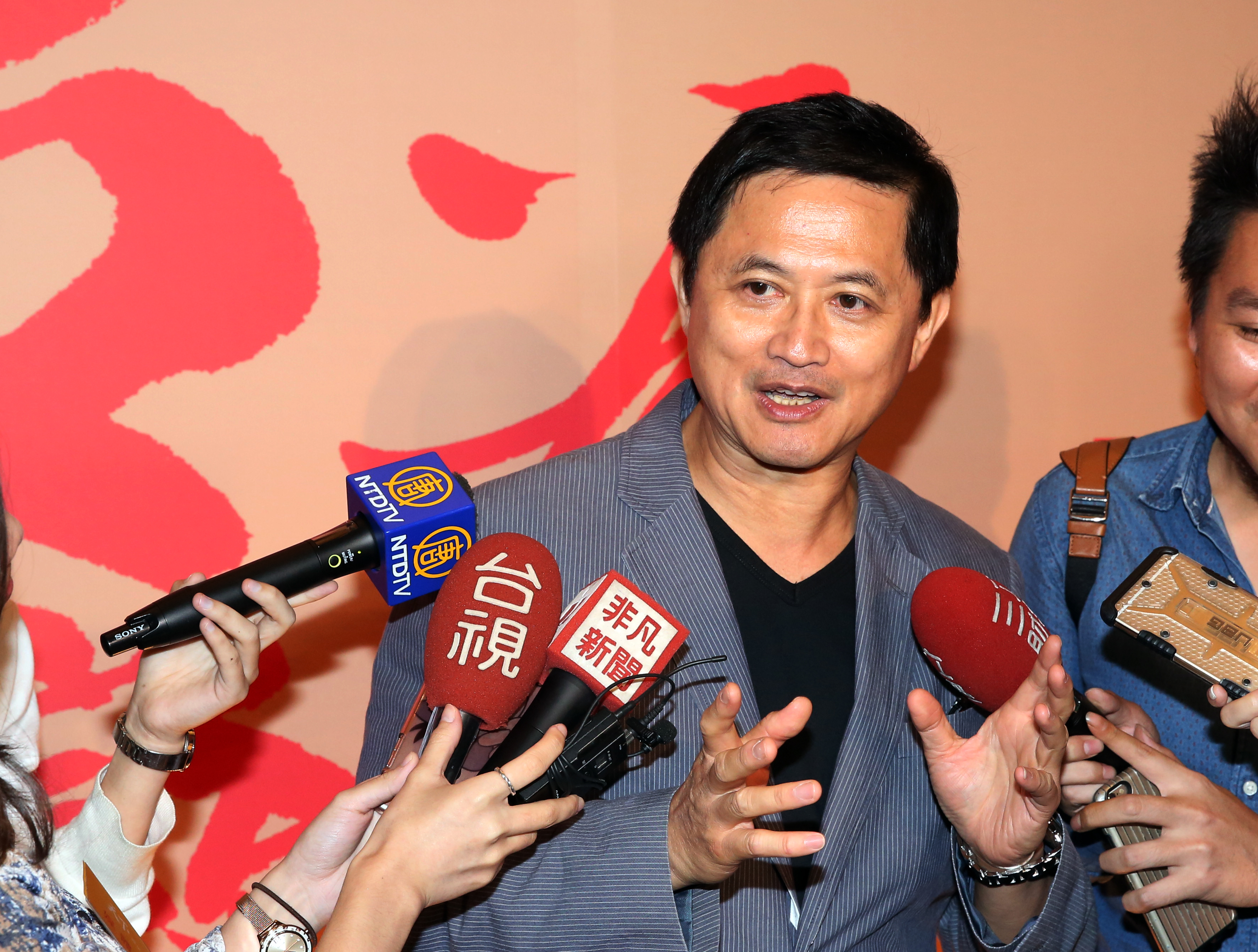 和碩董事長童子賢帶領的和碩，已經是僅次於鴻海的第2大代工廠，營收規模已超越廣達。