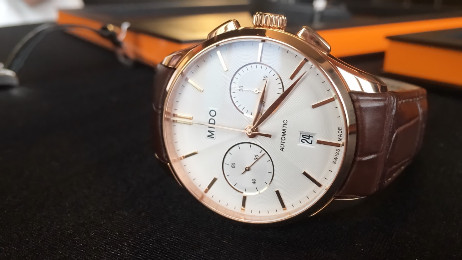本人比照片好看！MIDO Belluna II計時腕錶