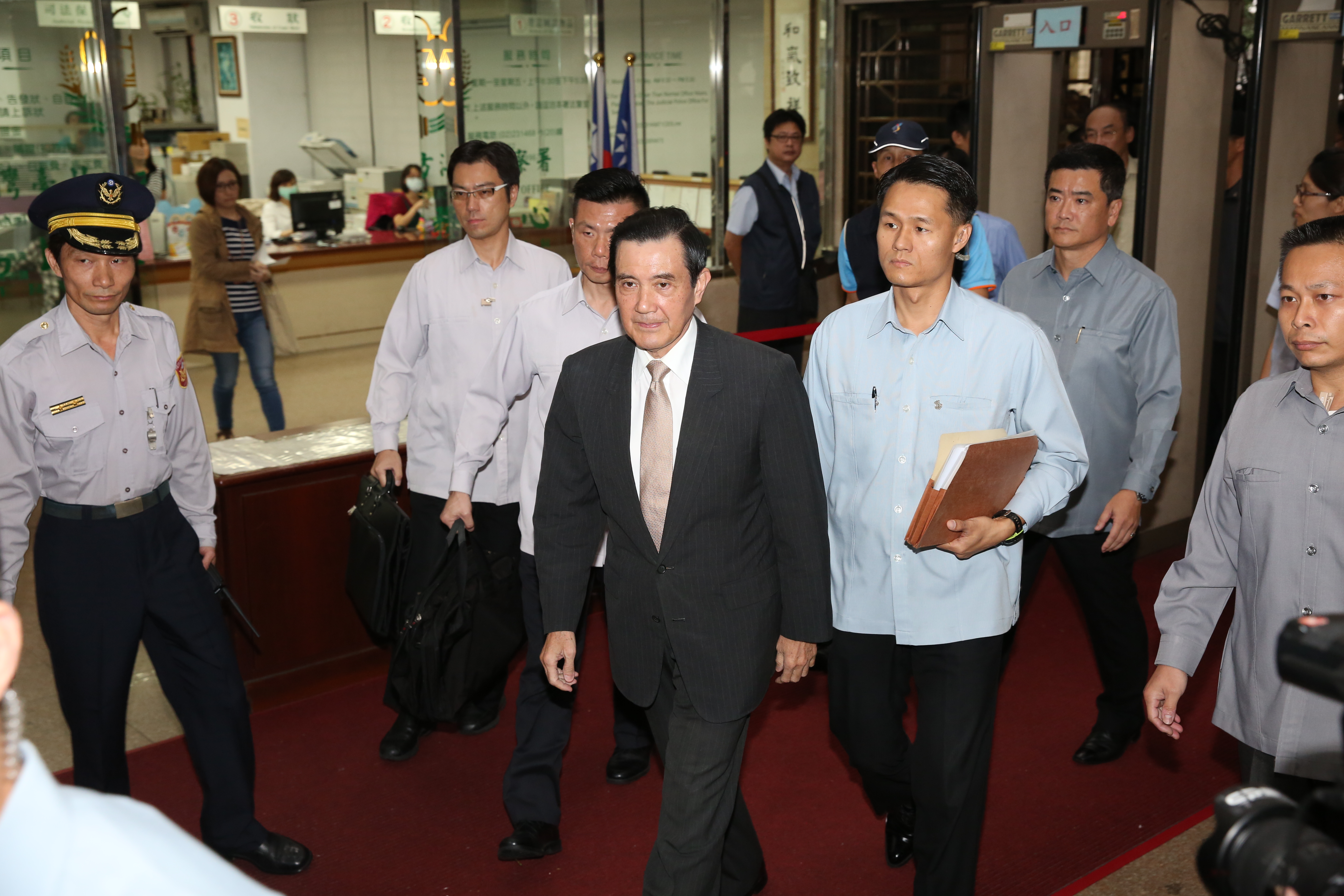 北檢緊追10大案　馬英九4會律師因應