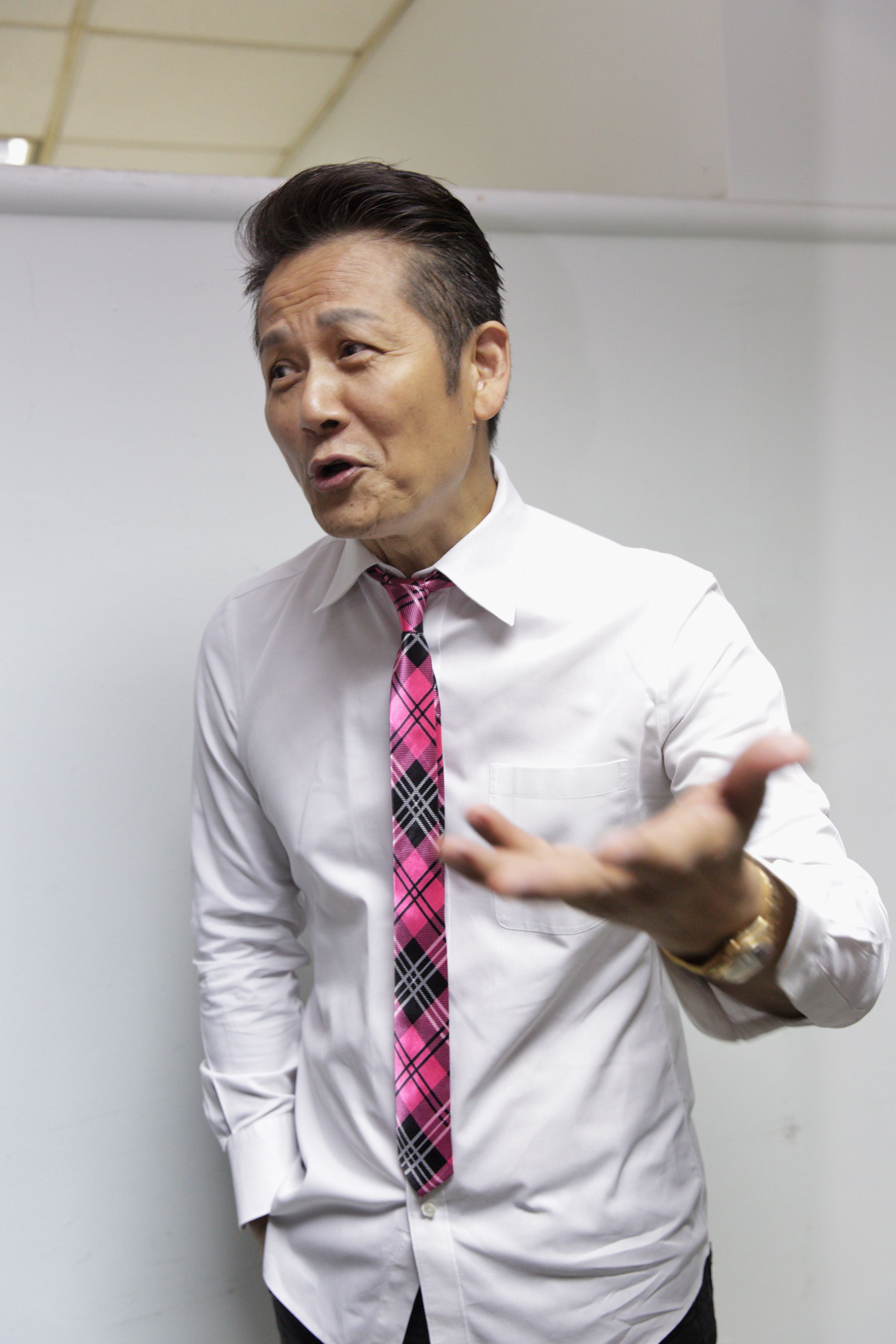 徐乃麟豪宅淪賭場延燒半個多月，至今才出面說分明。