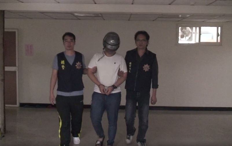 小叮噹藥頭落網　藏毒15公斤 還帶「煙火球」防身