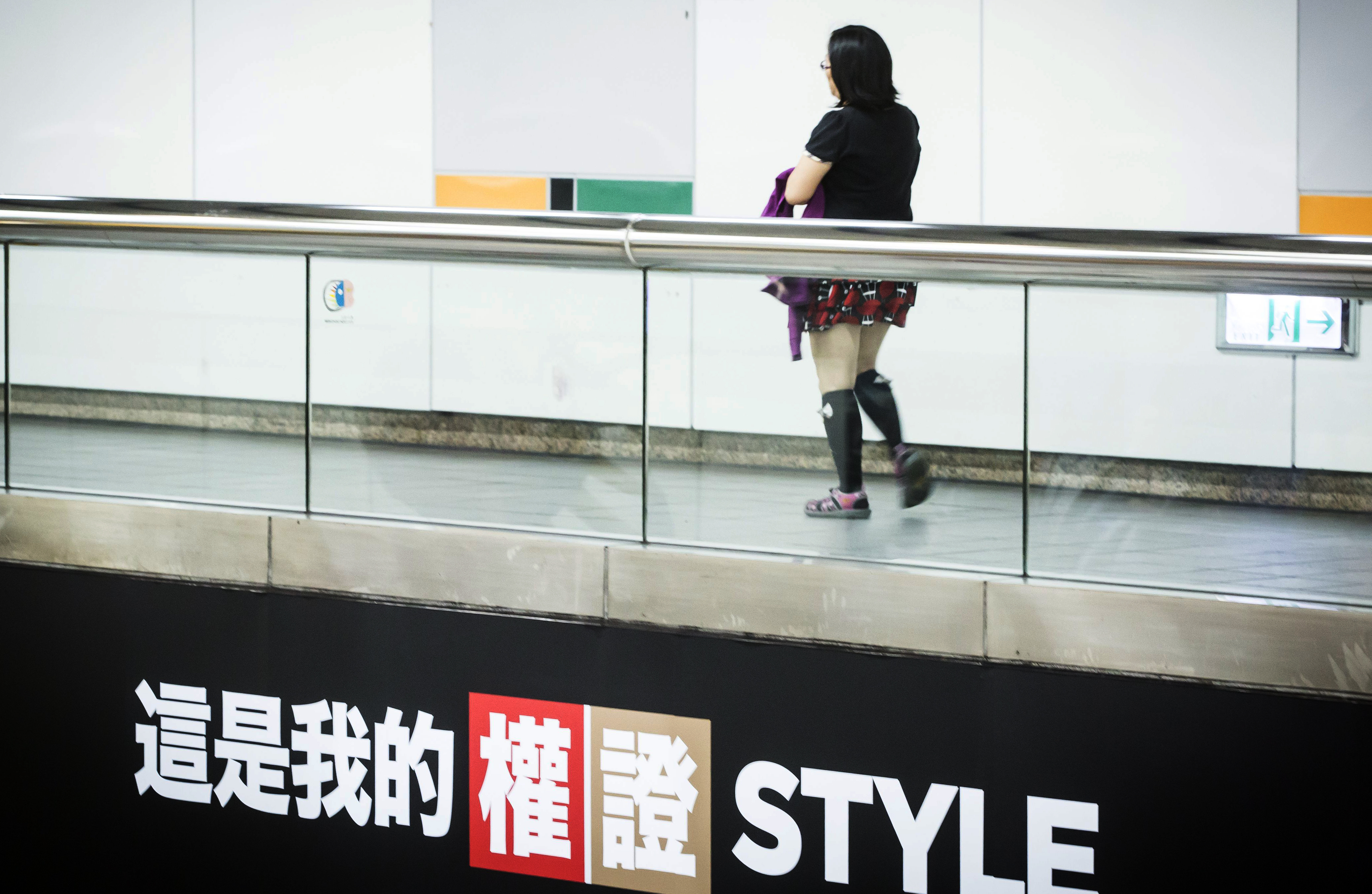 財經記者出身的陳鳳馨,曾經因為投資權證慘賠500萬元。