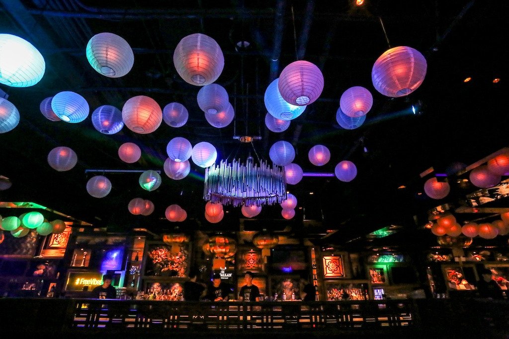 揍過金曲歌王　嘻哈歌手夜店亮玩具槍被逮