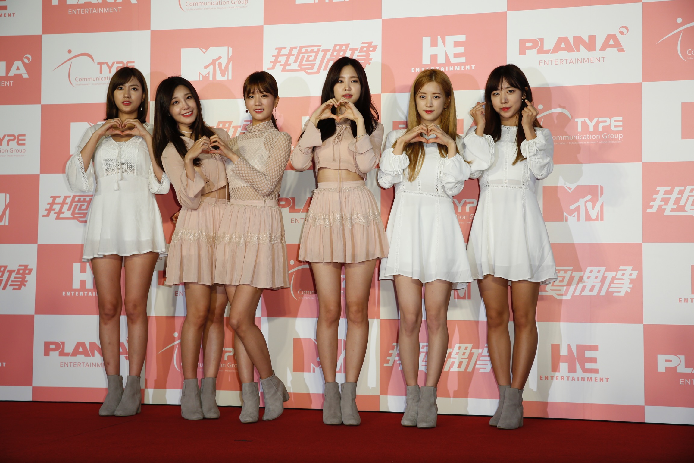 粉紅珍奶攻陷APINK少女心　想搭蘇打綠唱好歌