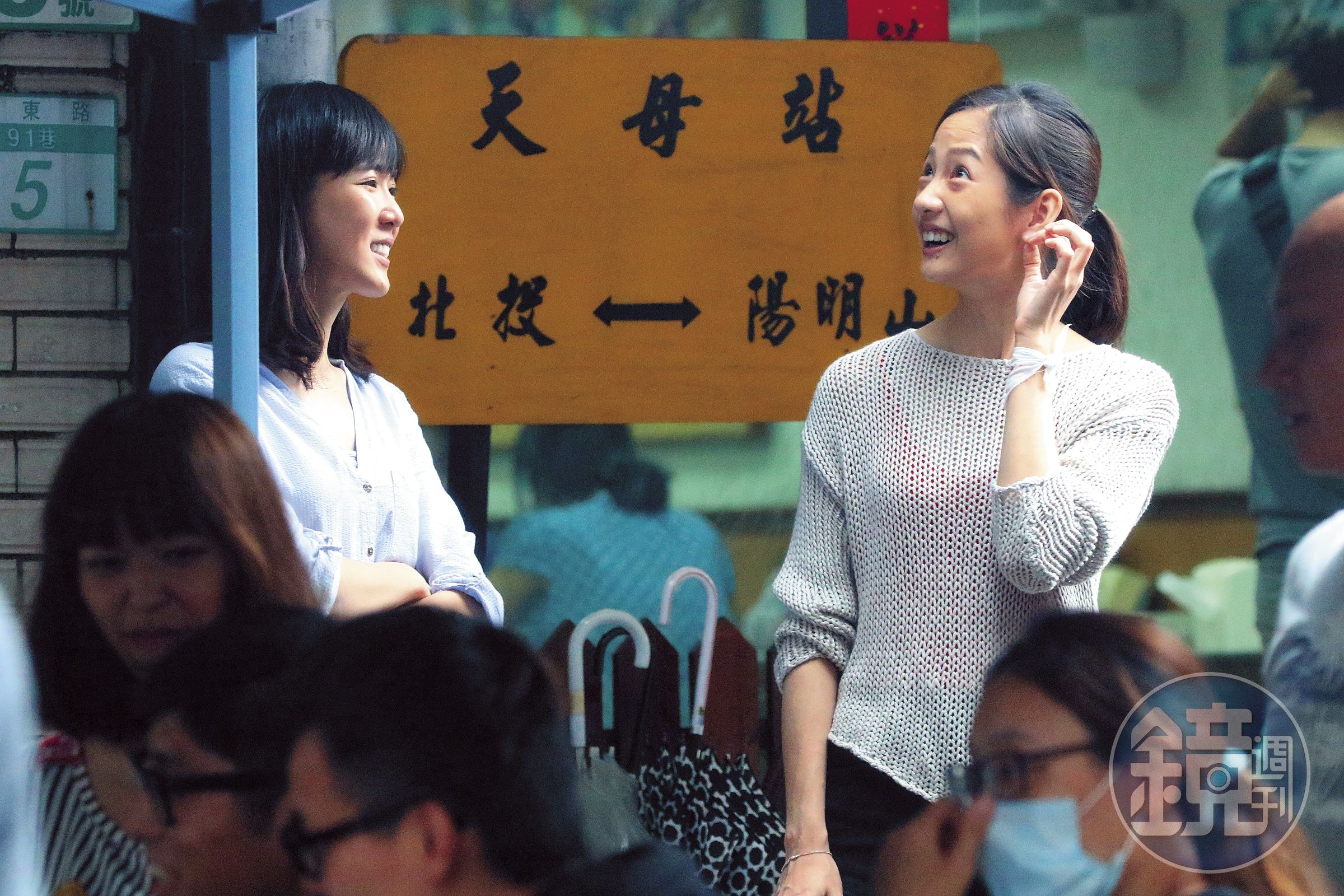 一邊悲苦，簡嫚書也不忘一邊甜美，演技十分高超，果然經過電視金鐘獎的洗禮。
