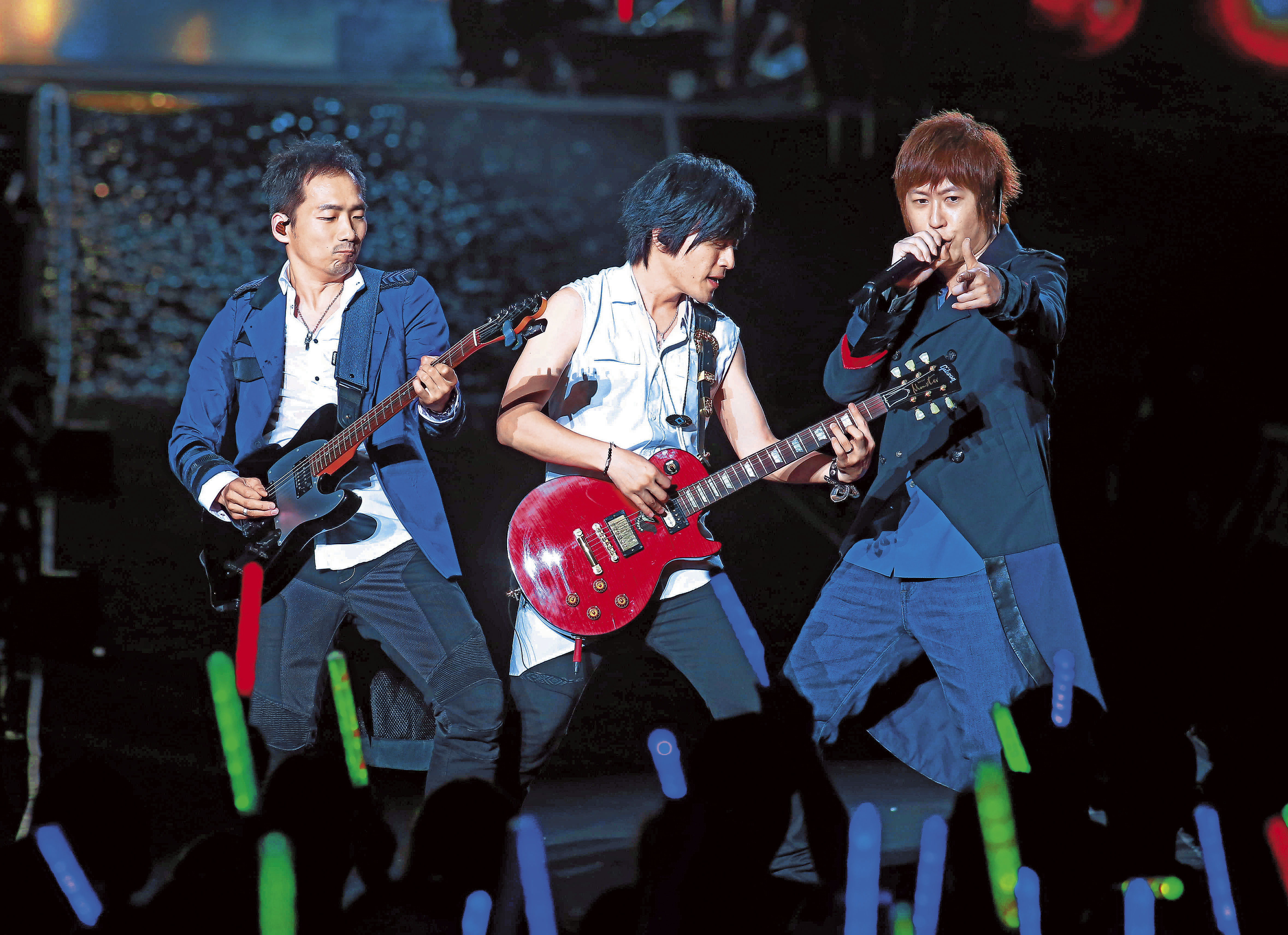 五月天中招　教師轉行賺暴利　黃牛秒殺門票內幕