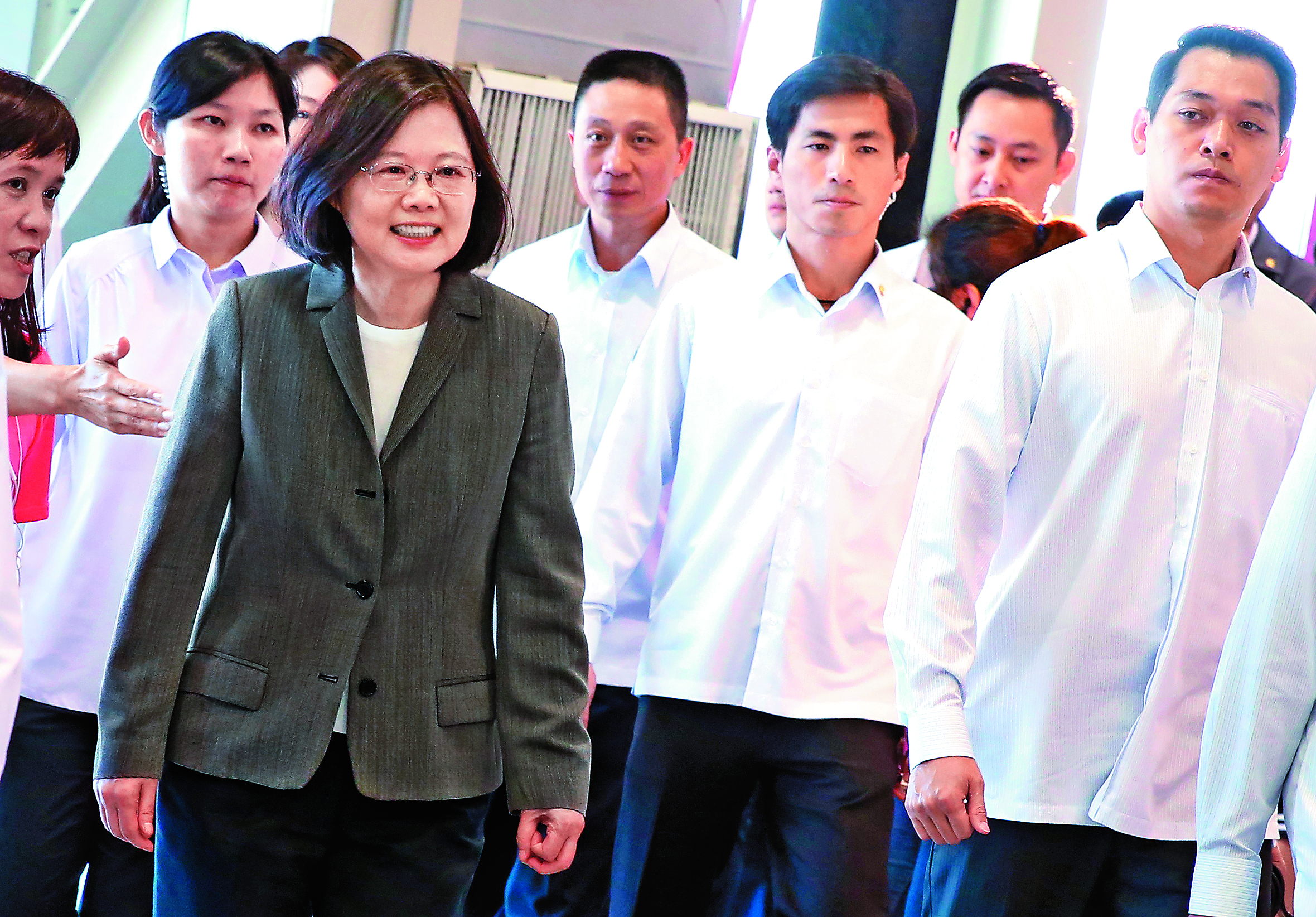 【鏡觀】蔡政府的石磨心困境