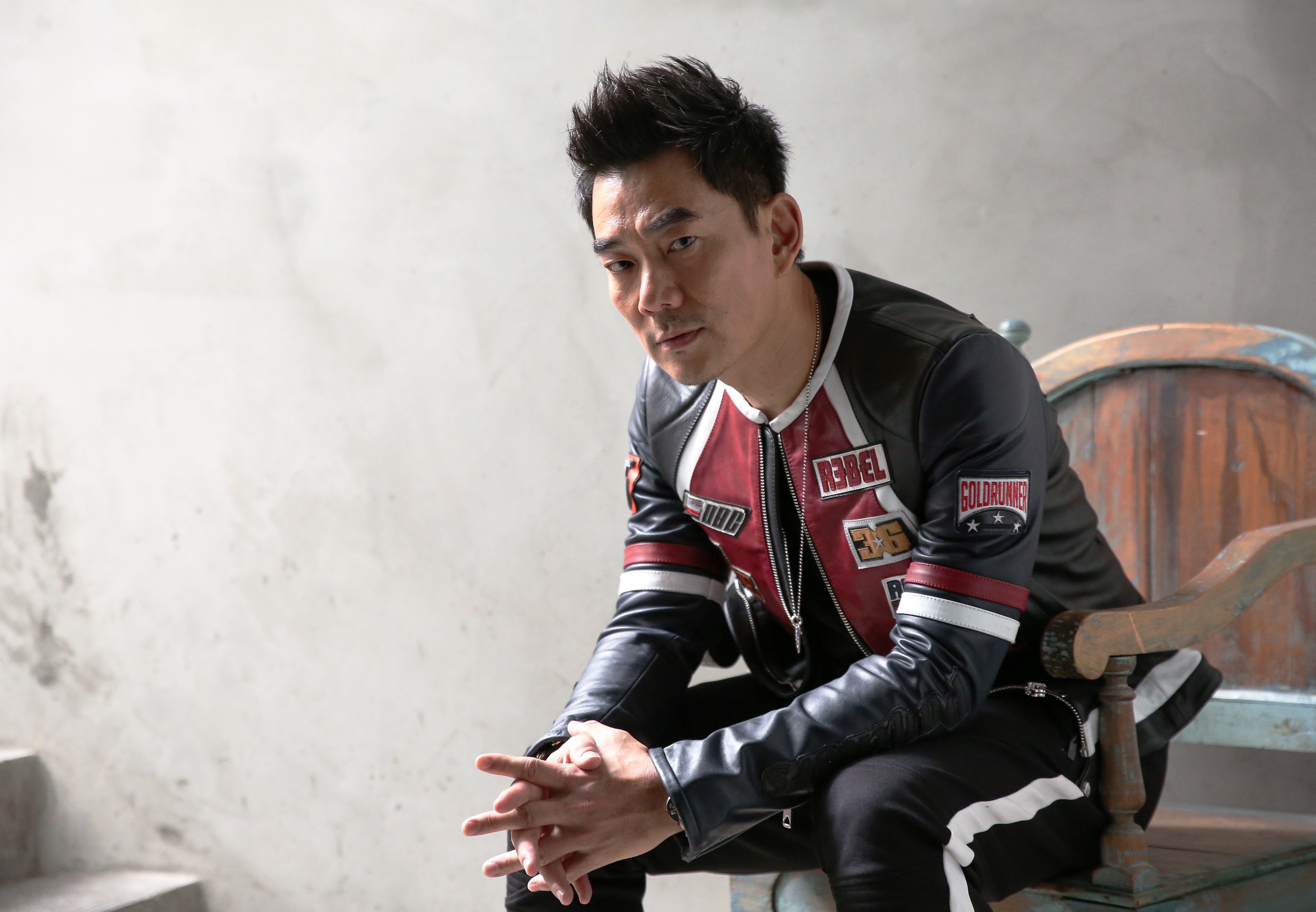 任賢齊帥氣出新歌　《樹大招風》演劫匪最像自己