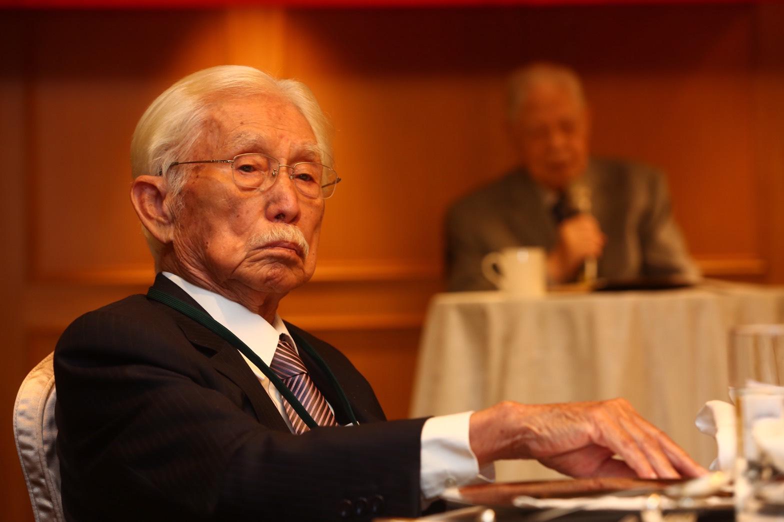 總統府資政辜寬敏擔任台北高等學校同學會會長。
