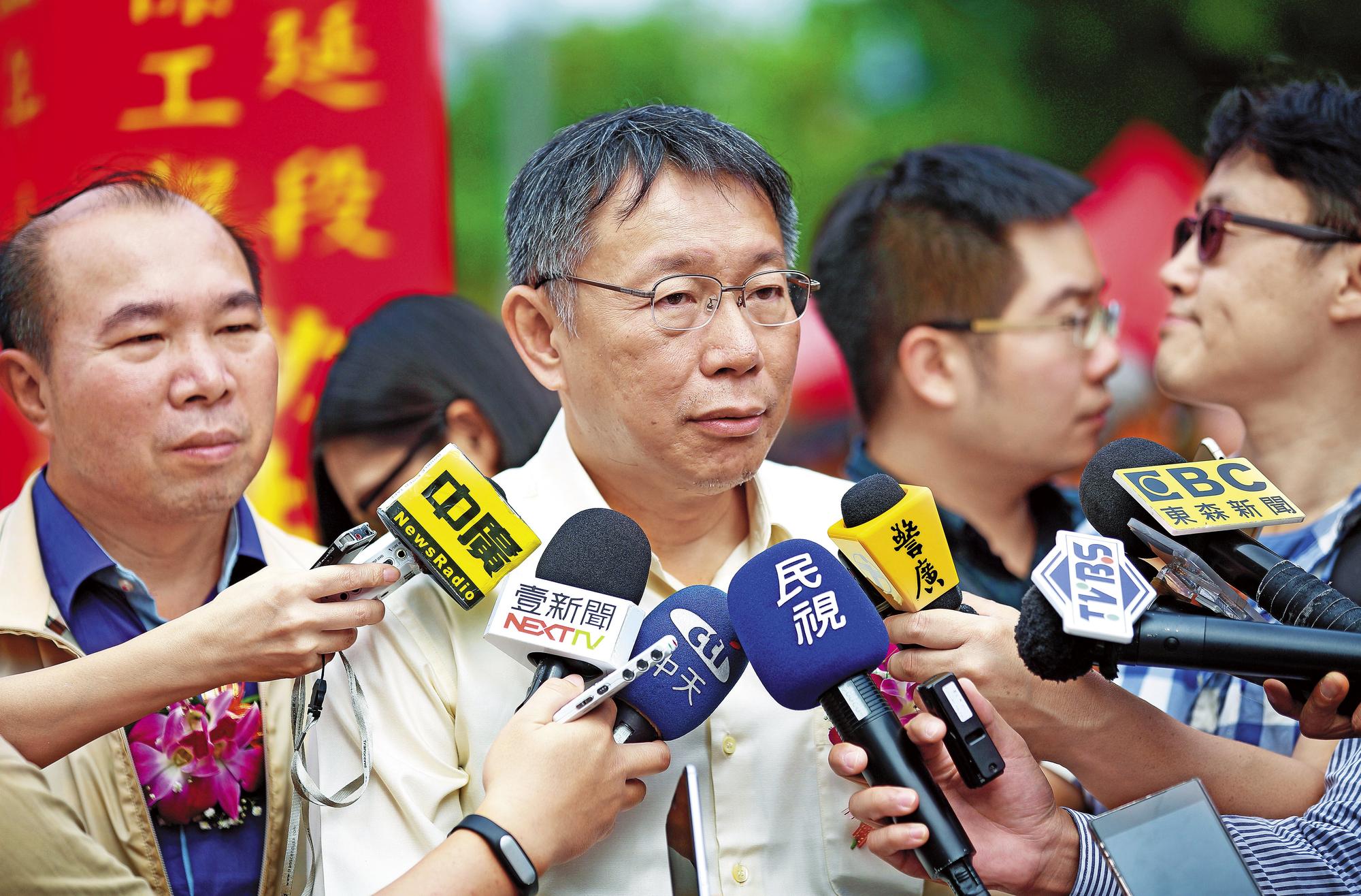 北市長柯文哲下令刑大「用力辦」,卻讓主管機關動保處置身事外。