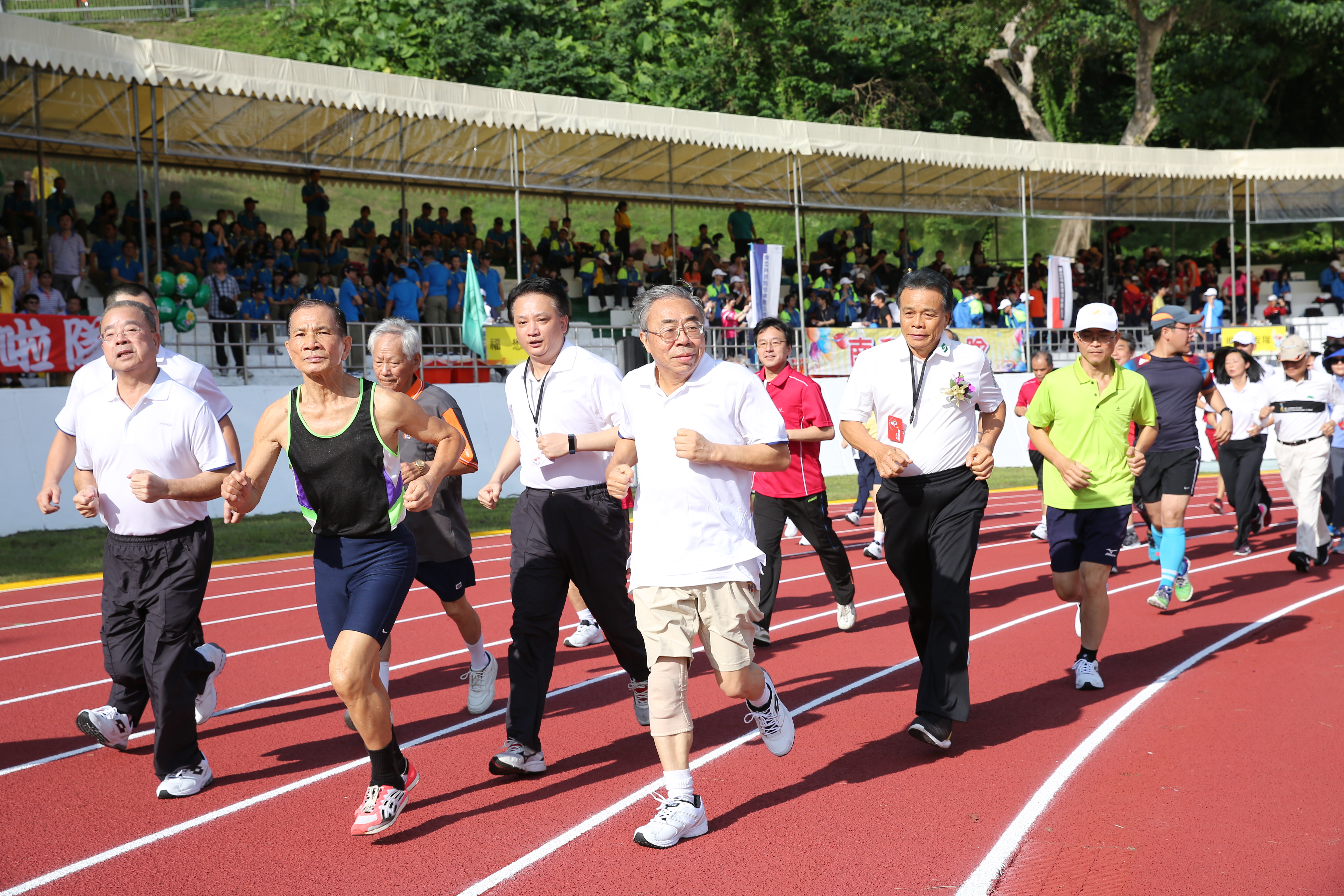 【台塑運動會】對興航有興趣？ 王文淵：我們管不了空中美女