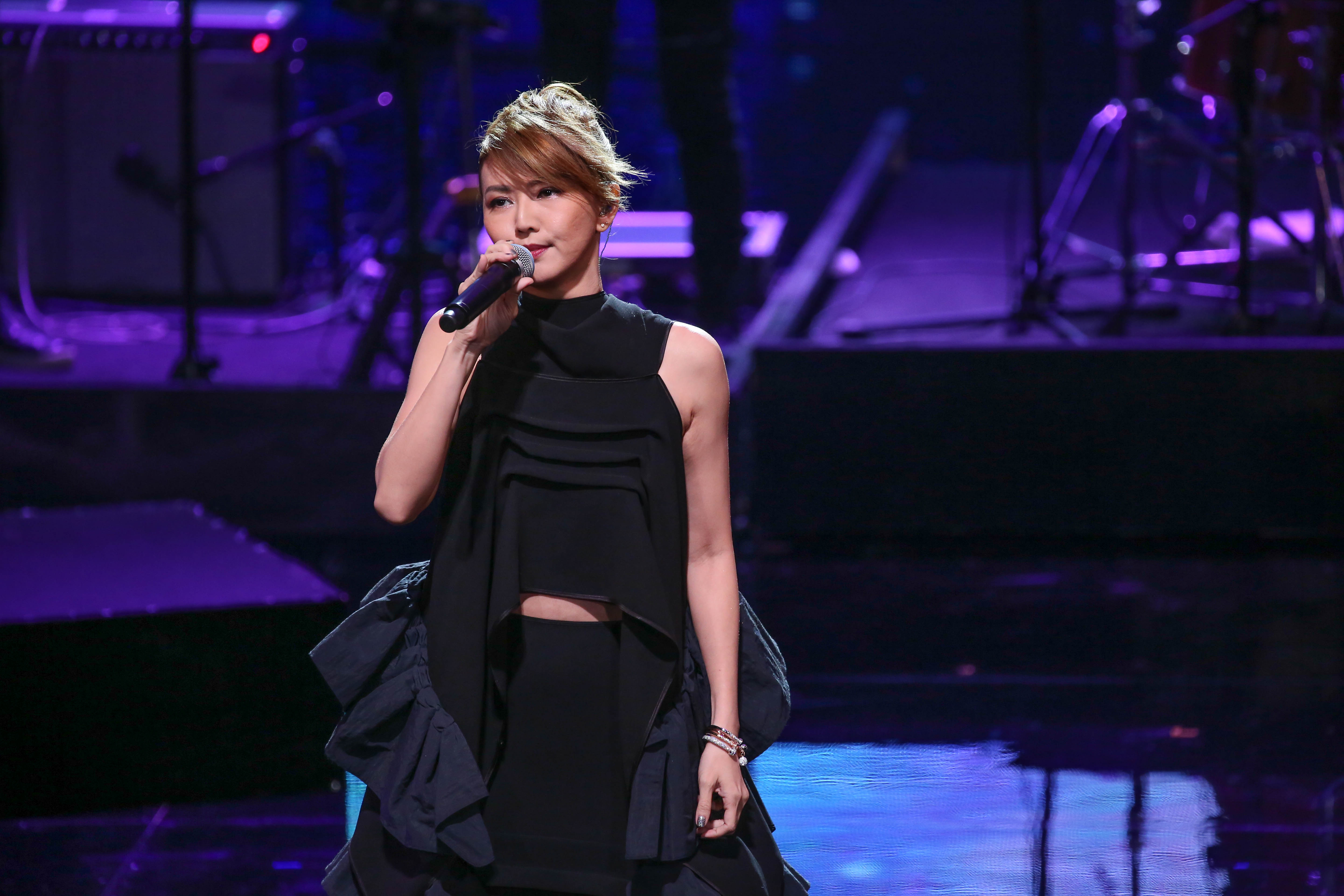 【金馬頒獎典禮】孫燕姿演出失常　微博發文求「不要脫粉」