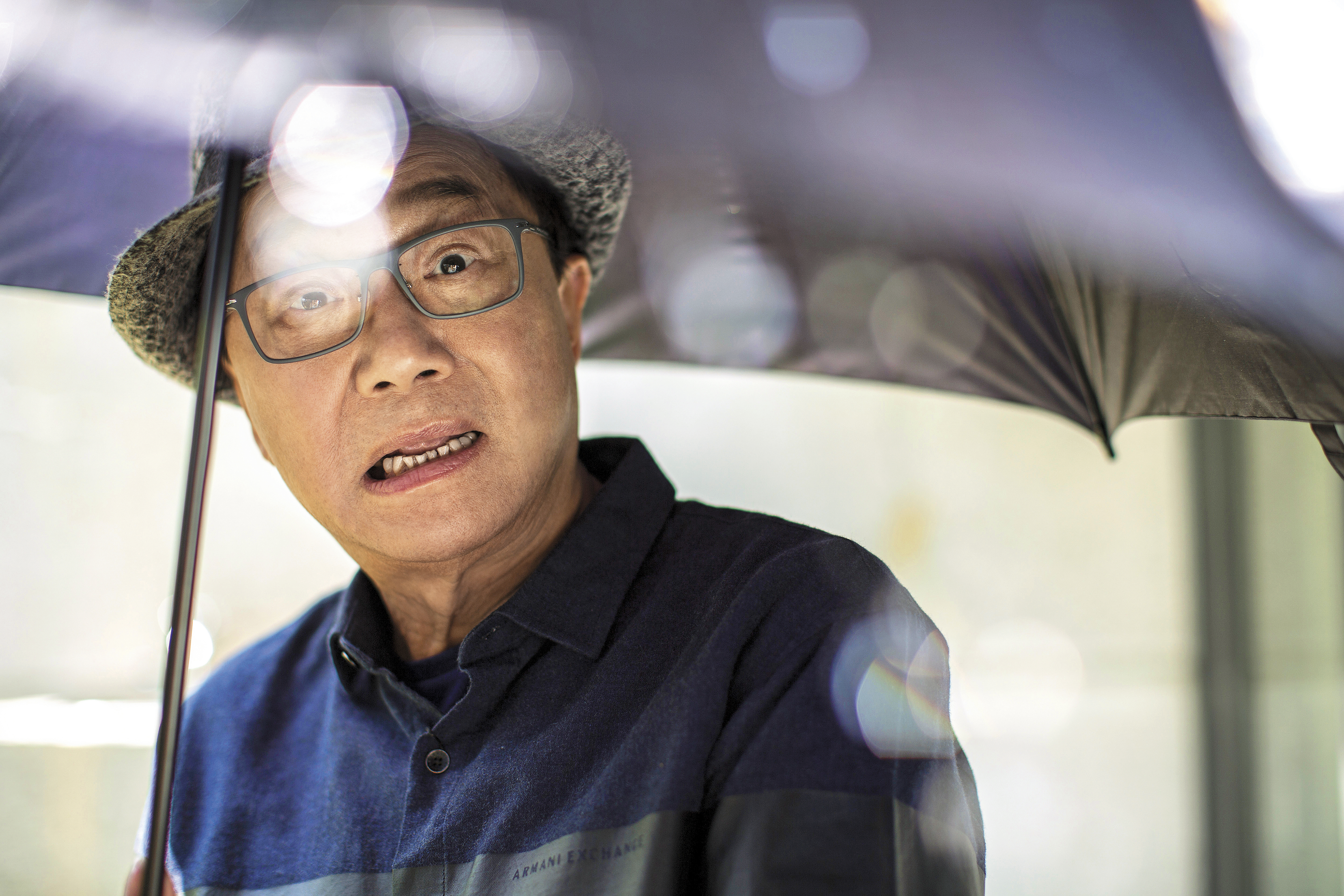 寫不出讓自己心動的劇本,近年許冠文作品少,反而有了比較放鬆的演員生涯。