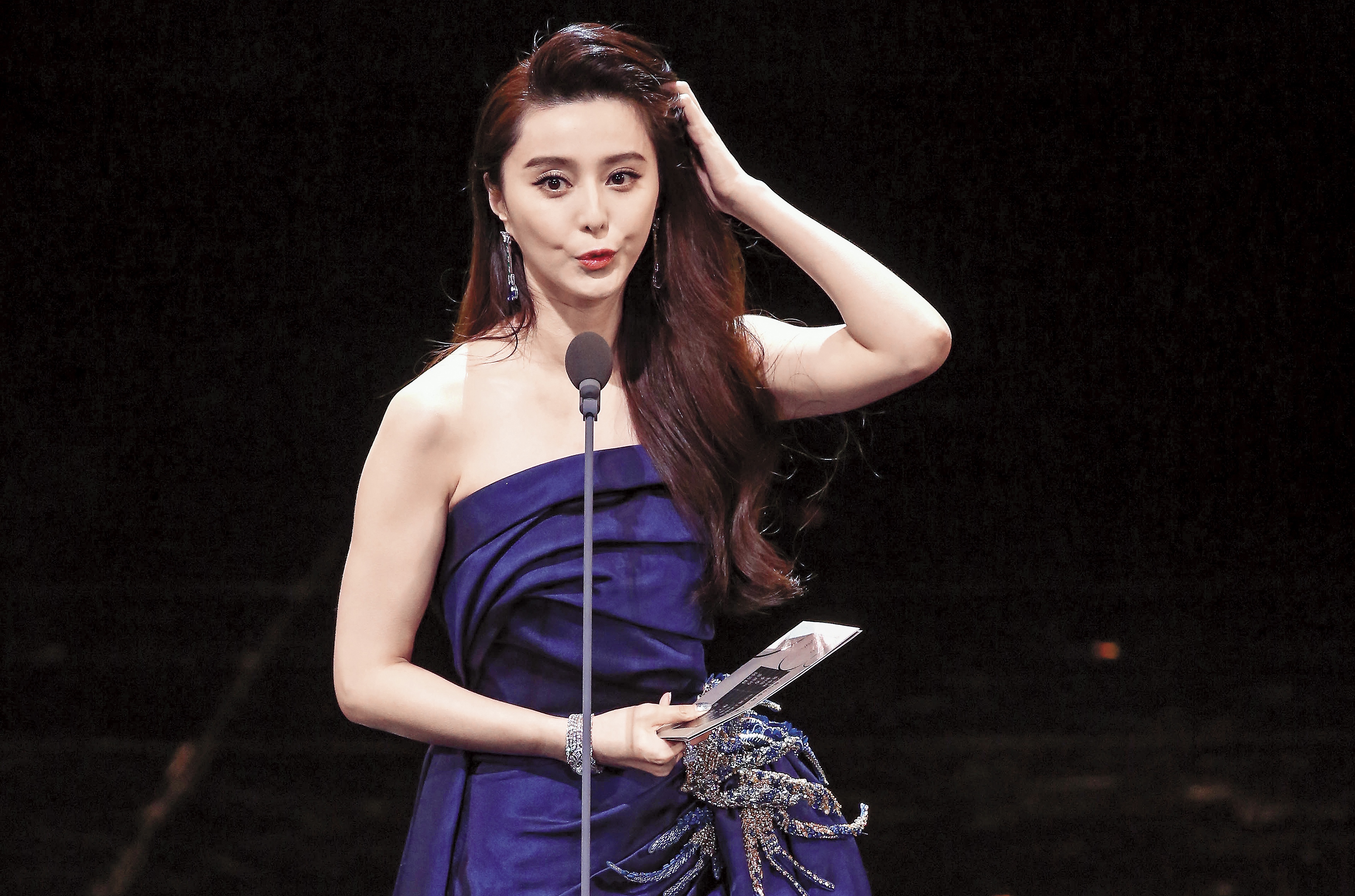 【搶鏡頭】冰冰丟后神隱不慶功　燕姿感冒成走音天后