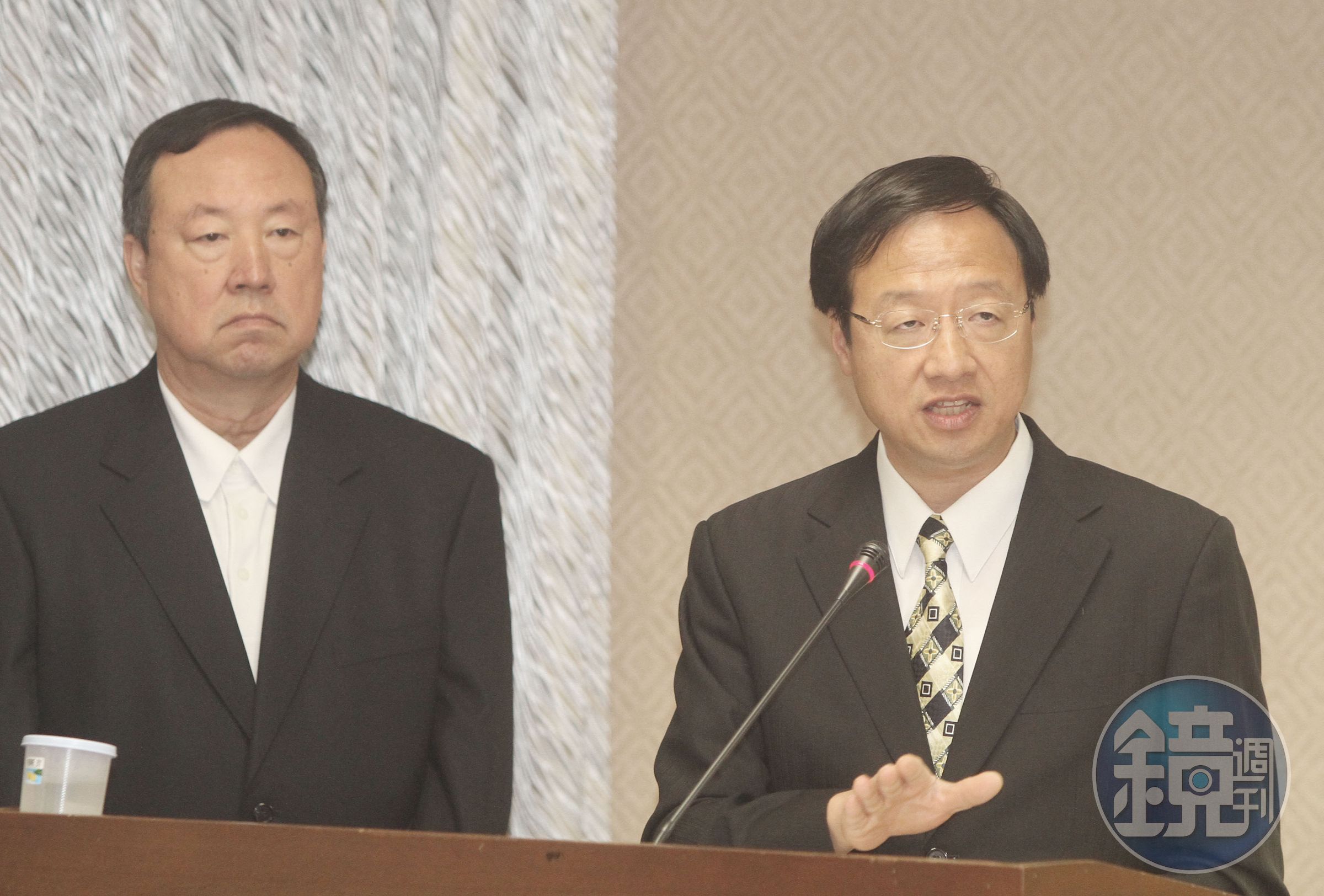 前行政院長江宜樺卸任後赴香港任教，為「9月政爭」洩密案將回國應訊，可能與老長官馬英九對質。