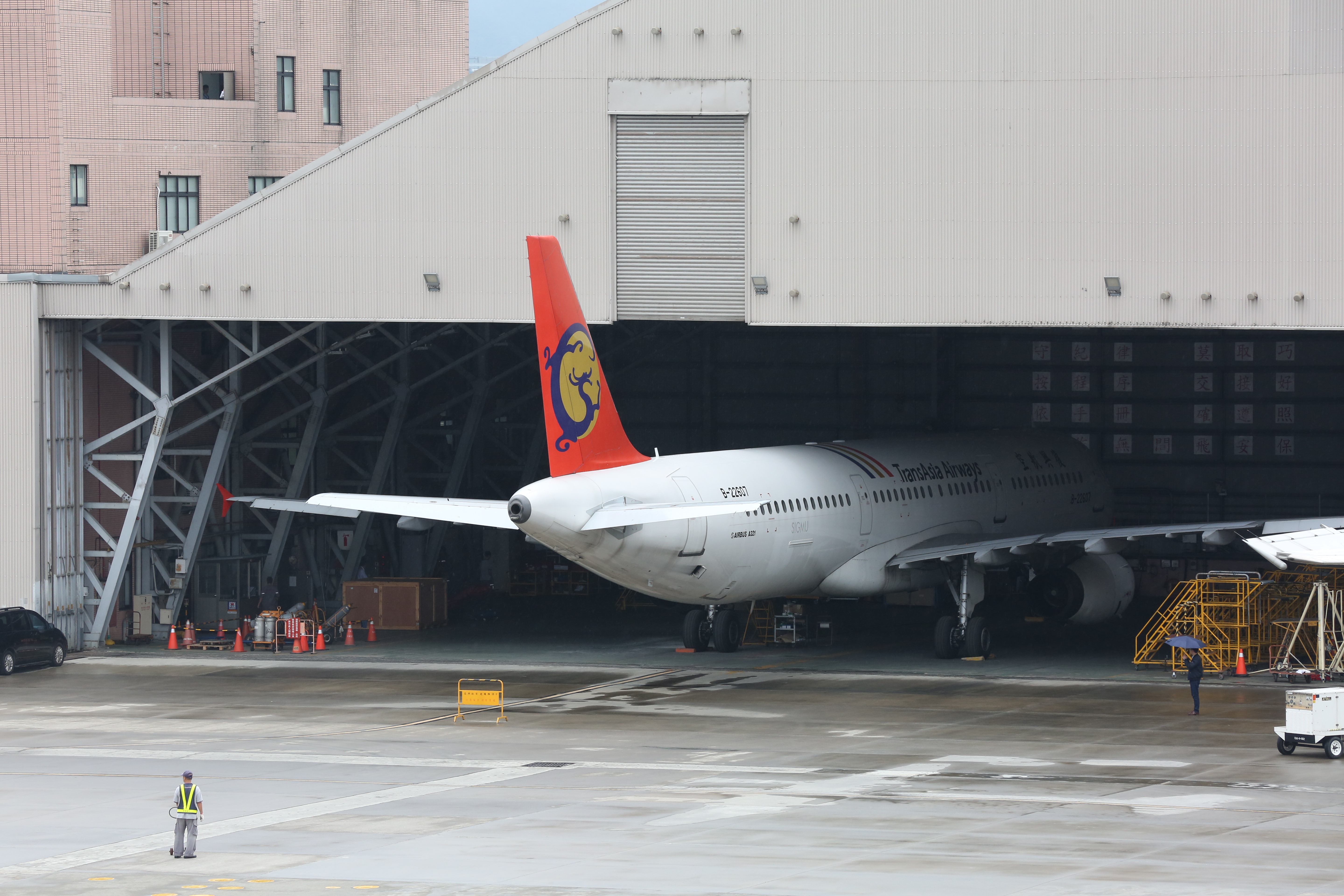 【誰要買興航？】張國政怕破局不說　網友點名這兩位