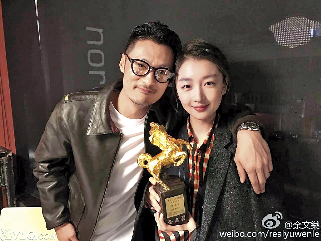 【鏡爆頭條】意外現身慶功宴　周冬雨余文樂地下戀情曝光