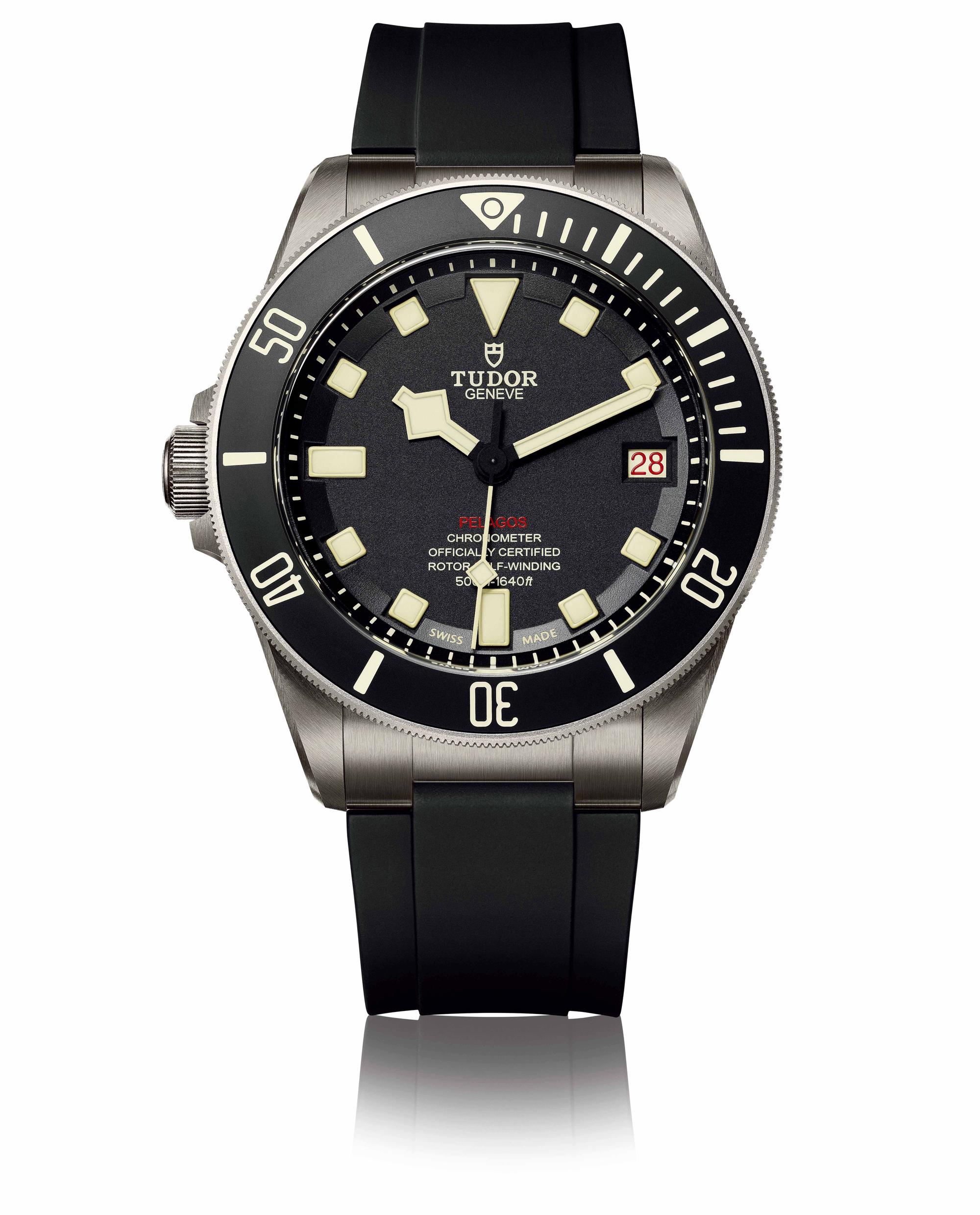 Pelagos LHD「左撇子」腕錶 MT5612-LHD自動上鍊機芯/鈦金屬材質/錶徑42mm/時間顯示/日期顯示/自動排氦閥/藍寶石水晶錶鏡/防水500米/價格未定