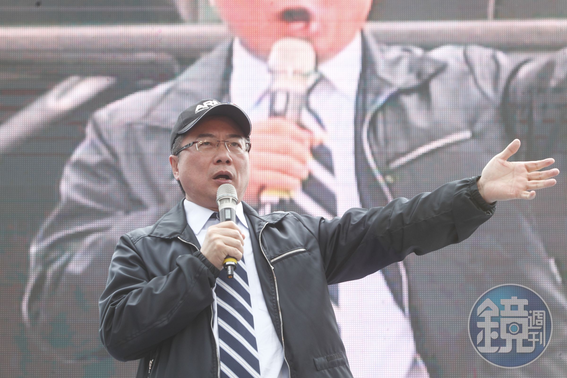 北檢懷疑時任阿波羅公司負責人的蔡正元等3人涉聯手洗錢，掏空中影。（翻攝自蔡正元臉書）