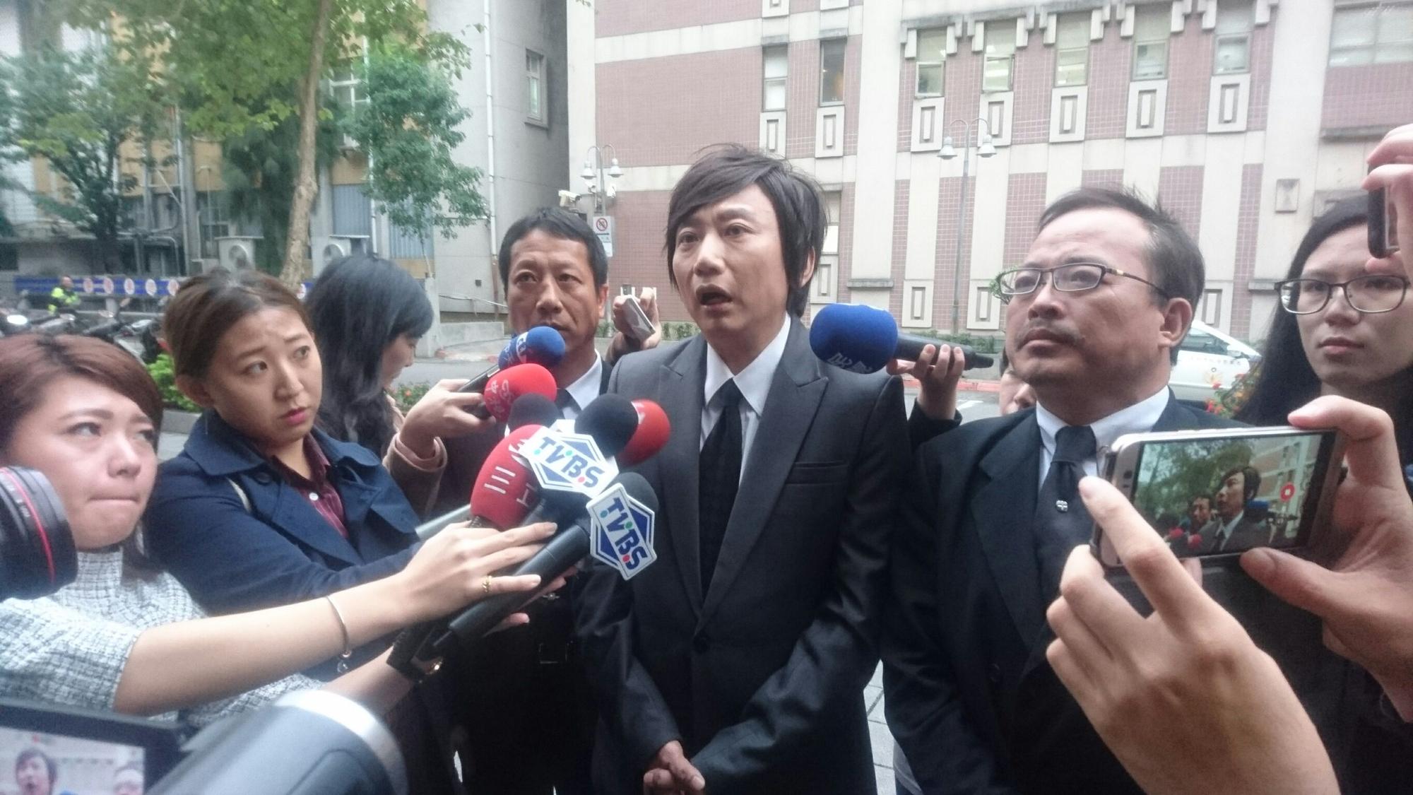 秦偉說這陣子有太多不實言論造成檢方誤解,未來一定提告捍衛權益。