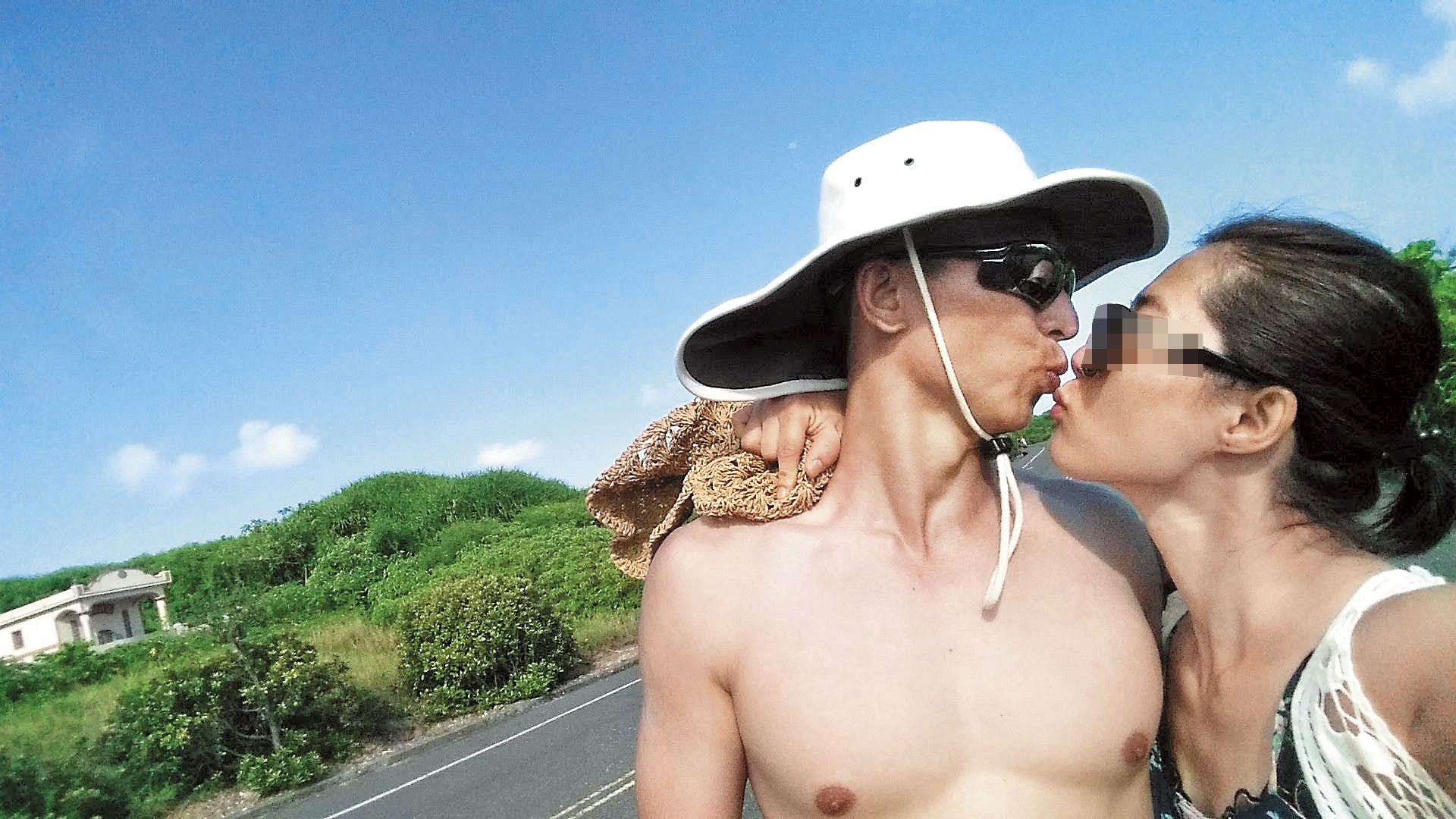 營房當砲房　傳令變車夫　揭已婚軍官獵艷惡行