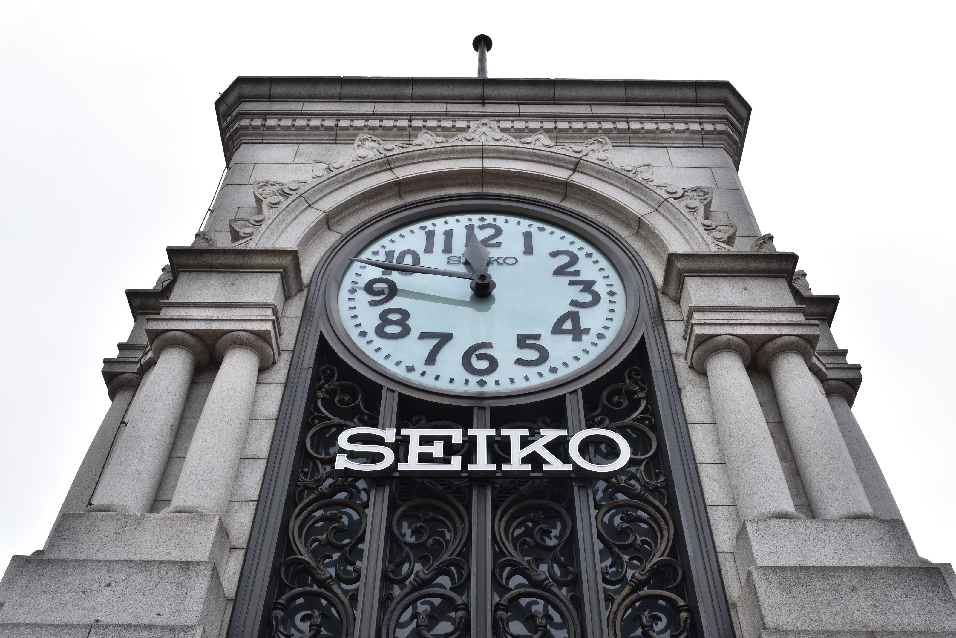 1894年創業的SEIKO控股家大業大，除了起家的鐘錶產業之外，還跨足了百貨業（銀座和光百貨）。圖為銀座和光百貨頂樓的鐘塔。