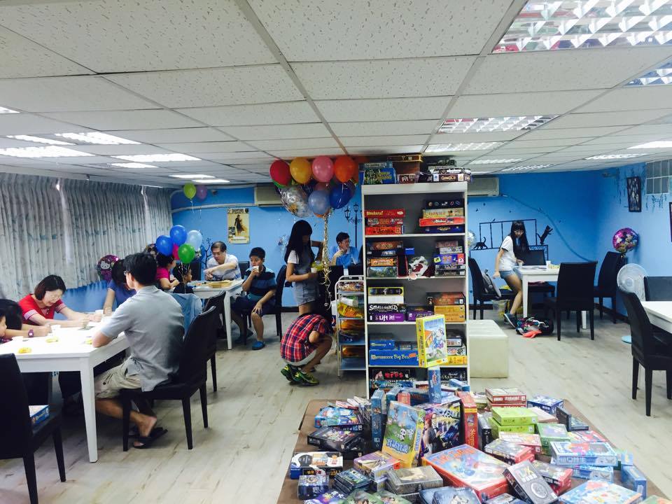場地較寬闊的東門店時常會有活動(圖片來源：卡卡城東門店FB)