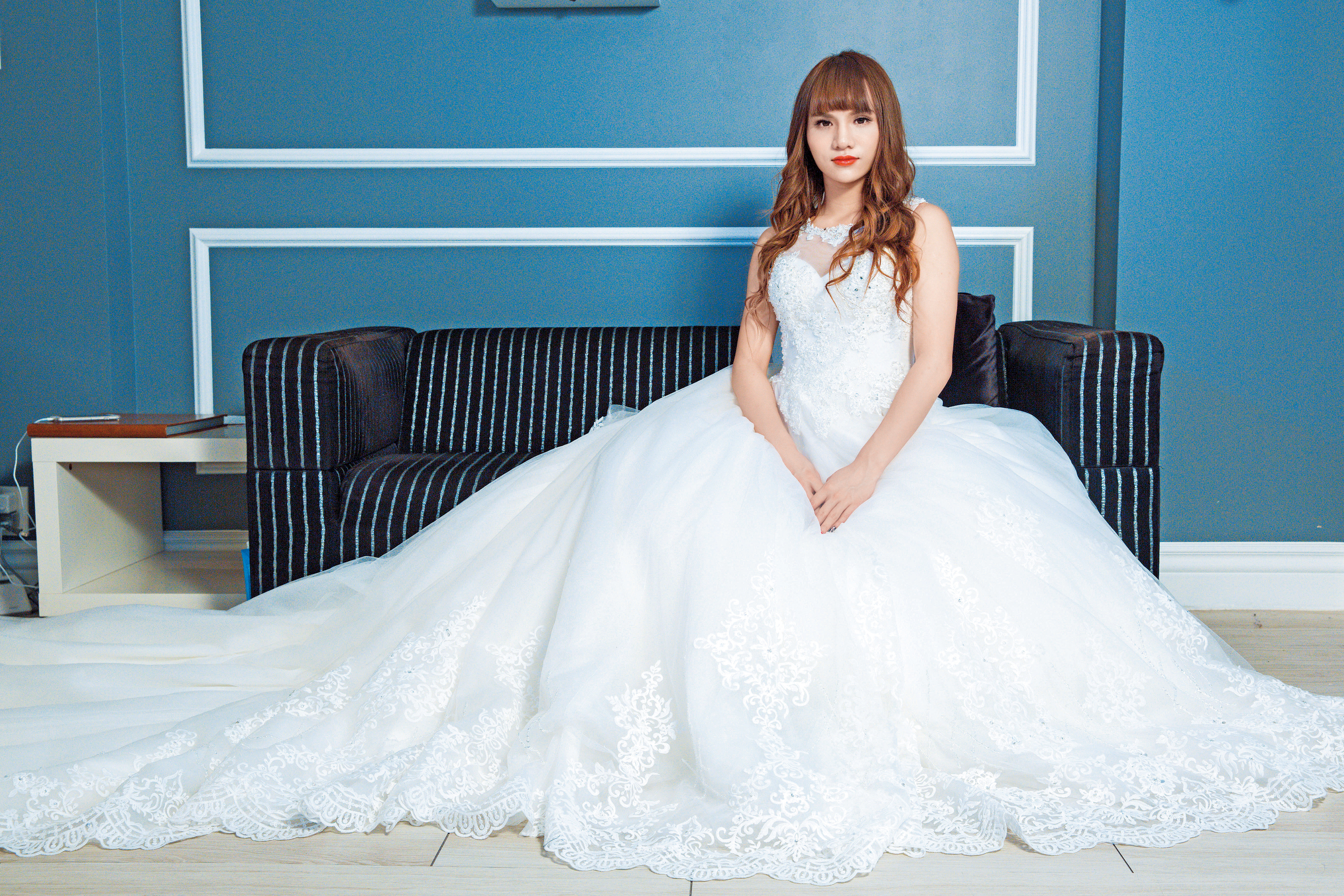 【探照鏡】披婚紗爭平權　偽娘小A辣破處爆桃花