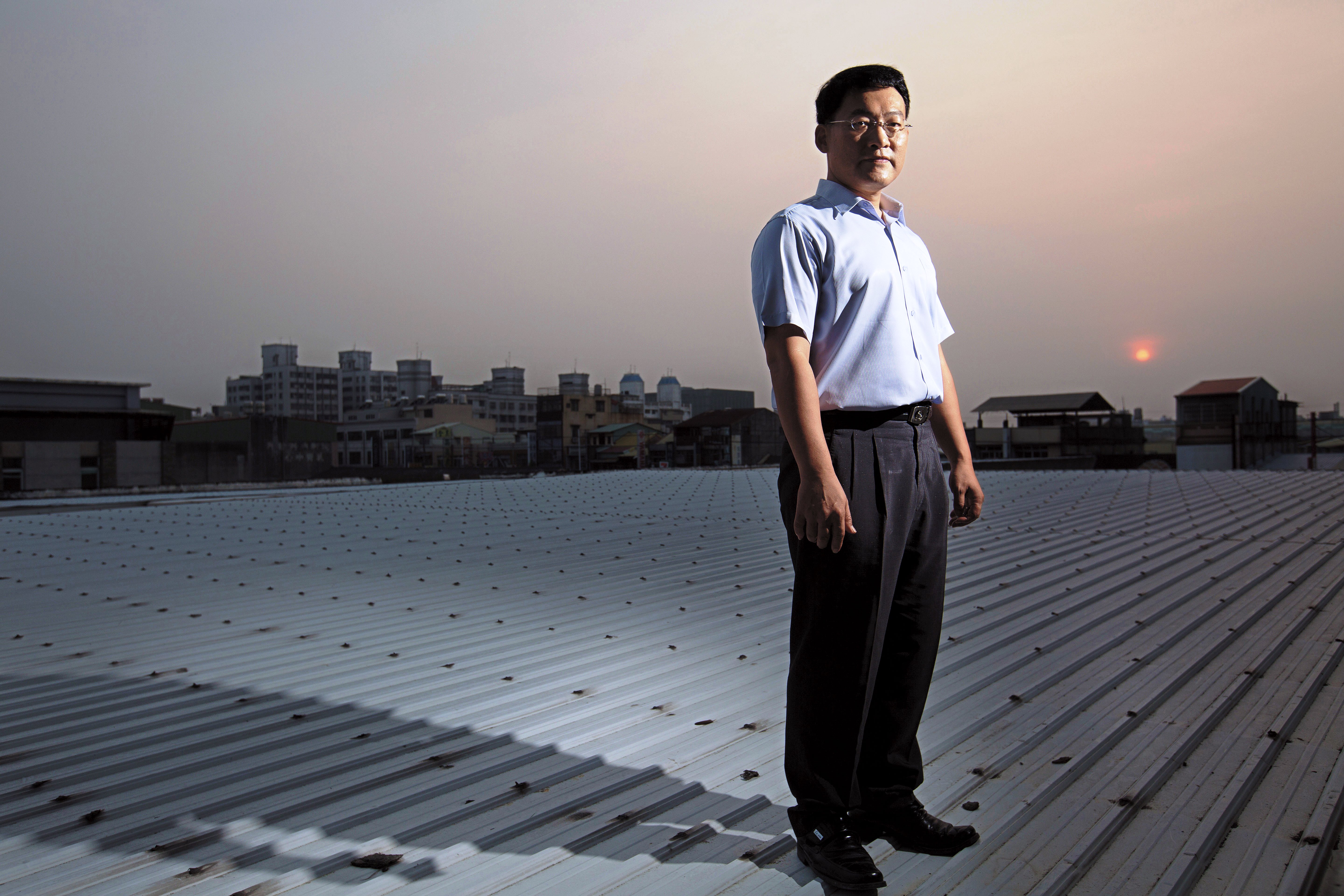 【一鏡到底】親六法全書的人　鄭智文