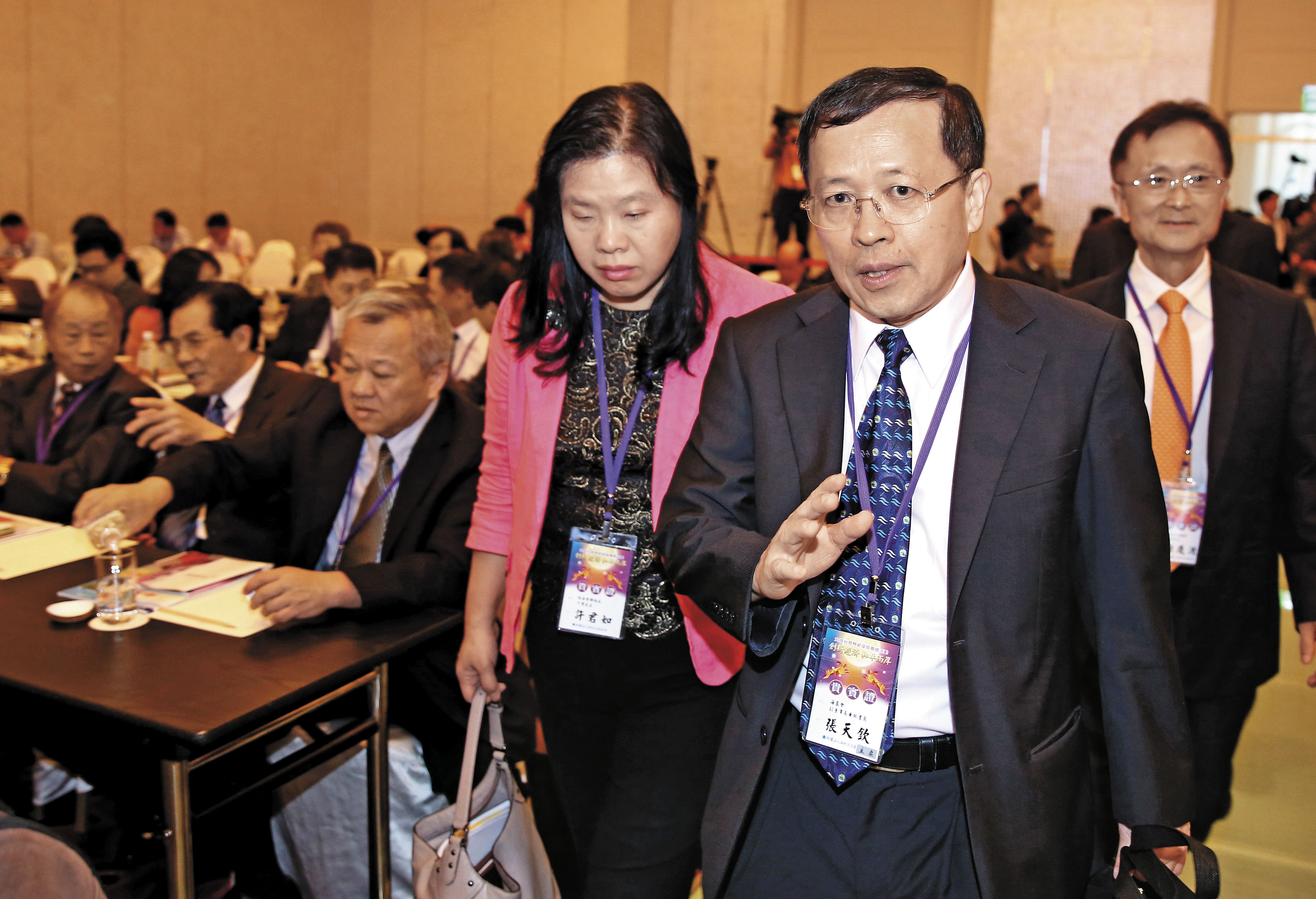 陸委會副主委投資民視　違廣電三法