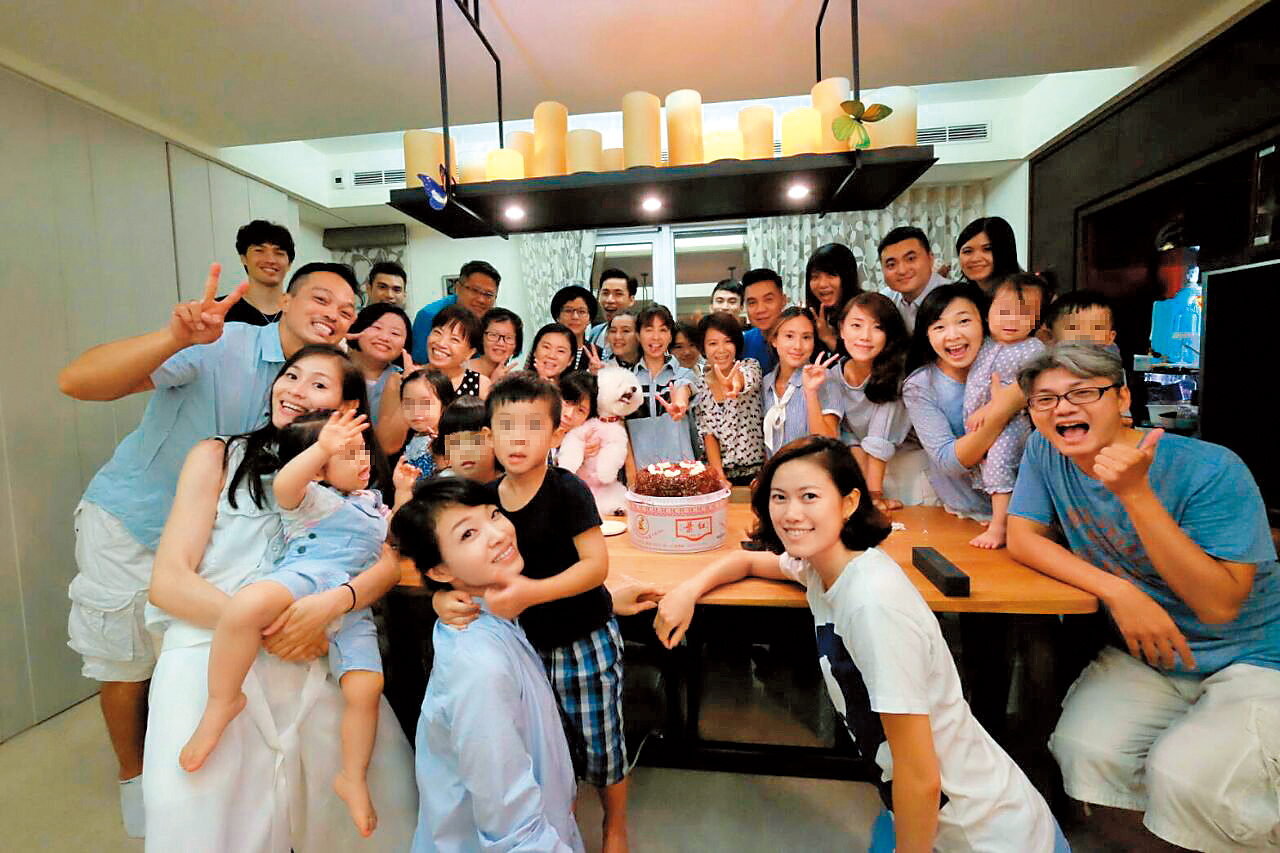 【探照鏡】錦榮紐西蘭療傷 蔡依林揪姐妹淘開耶誕趴