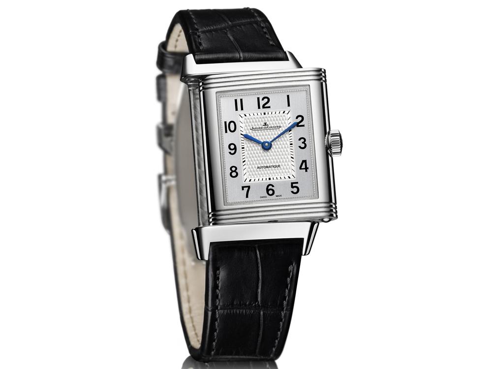 JAEGER-LECOULTRE Reverso Classic 965自動上鍊機芯/不鏽鋼材質/尺寸45.6×27.4mm/時間顯示/藍寶石水晶錶鏡/防水30米/建議售價:NT$280,000