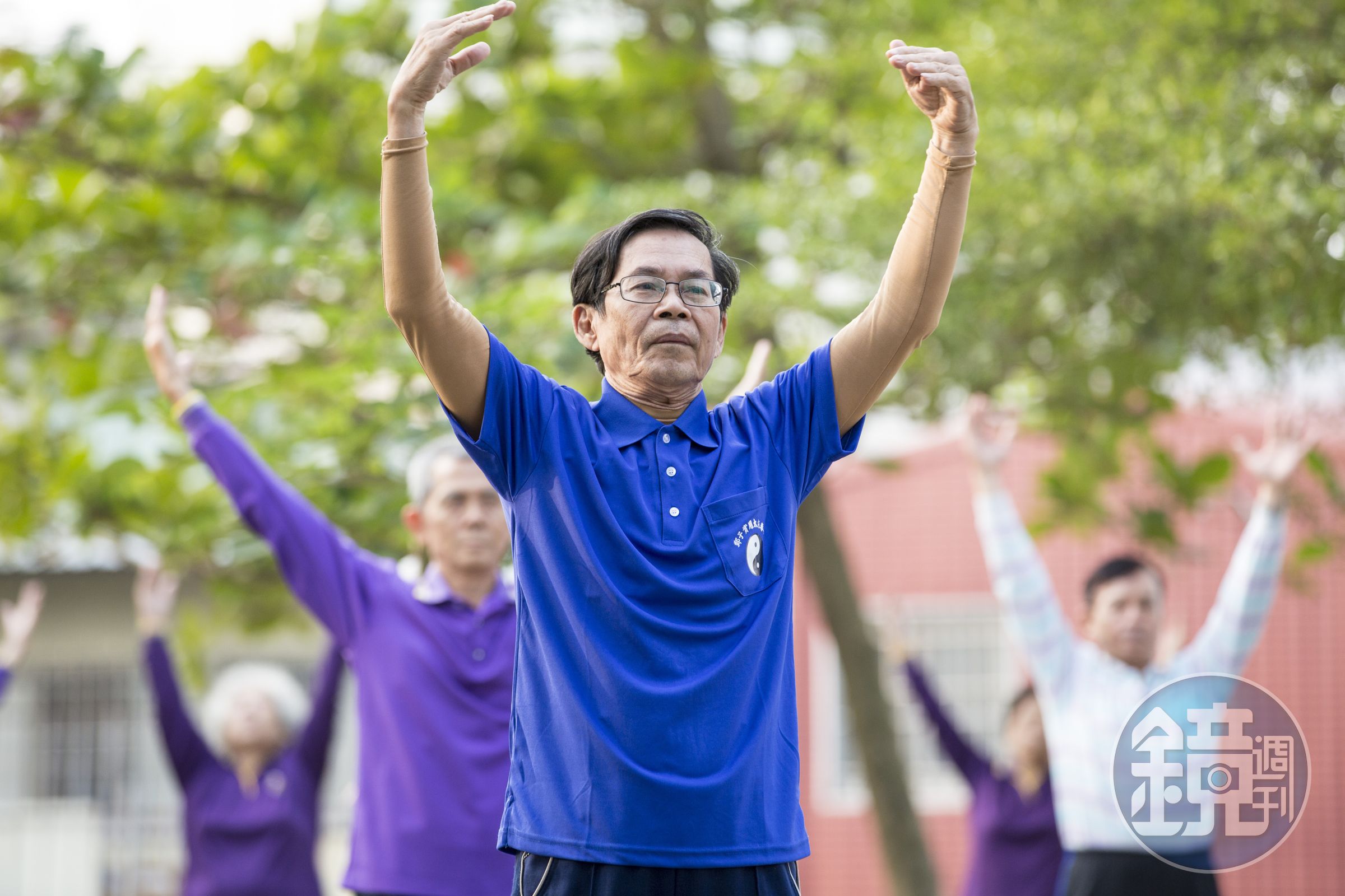林幸雄74歲了，每天練氣功、打拳、畫畫，看上去年紀比實際輕多了。