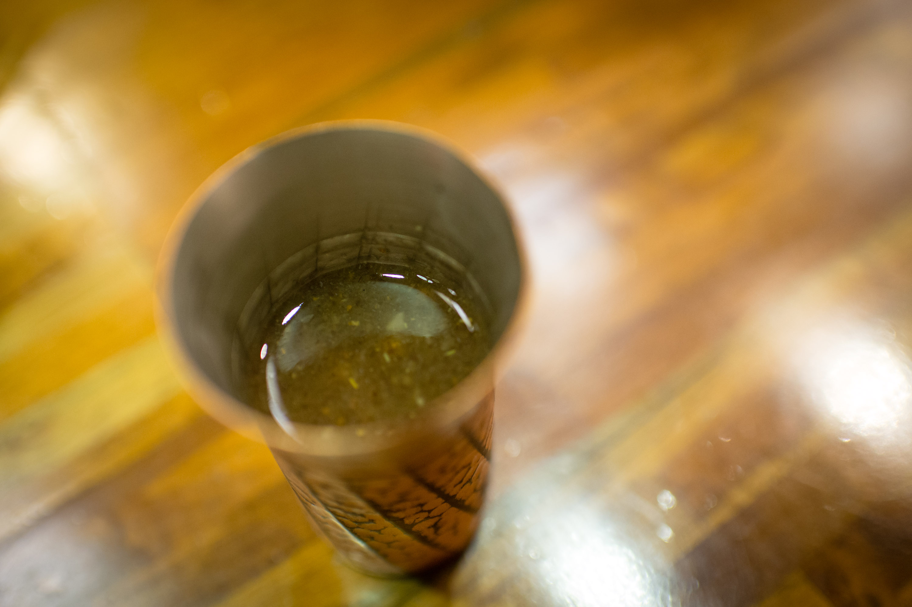 最後，再來一杯龍眼跟白木耳熬煮打成汁冰鎮的飲料。完美。