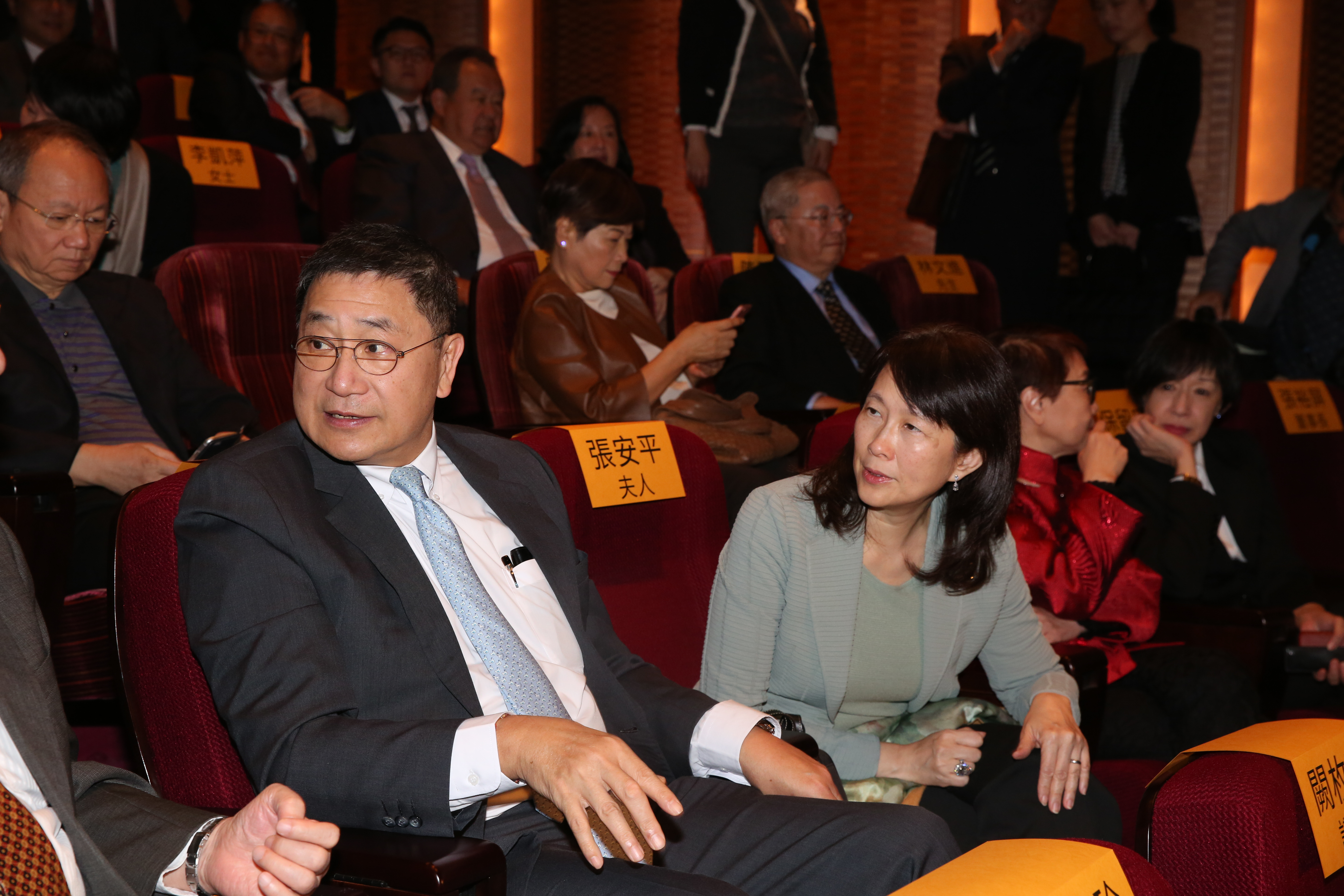 駱錦明和辜家有深交,辜家女婿張安平也偕夫人一同前來祝賀。